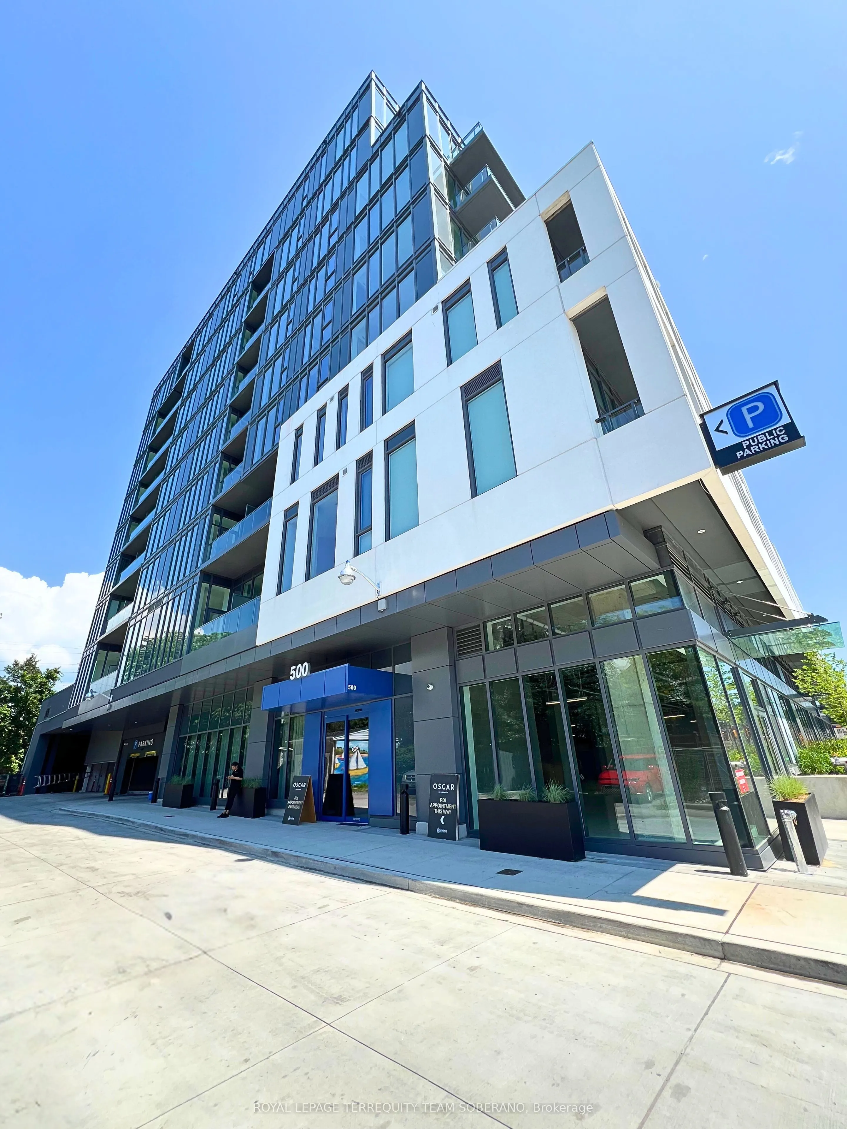 500 Dupont Street, #819
