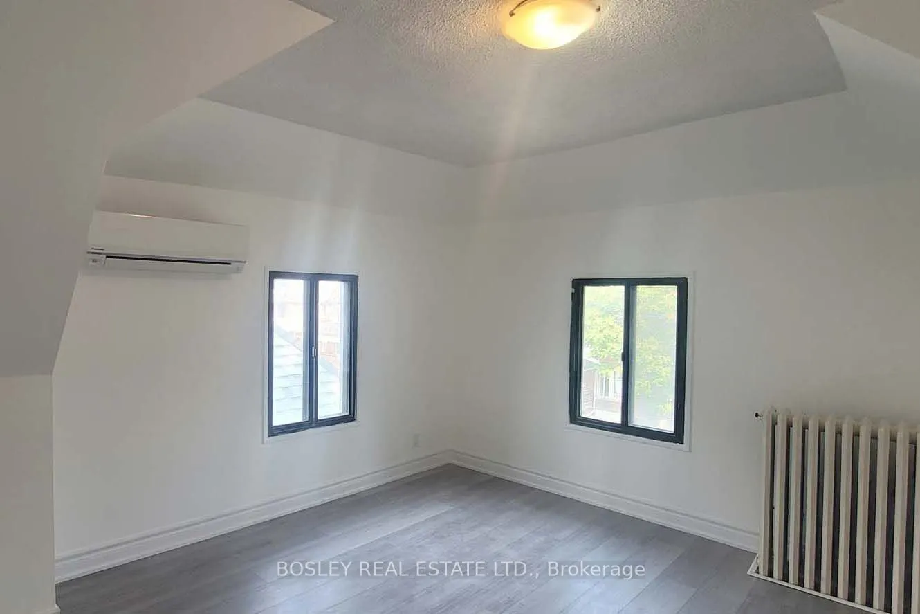 166 Spadina Road, #3