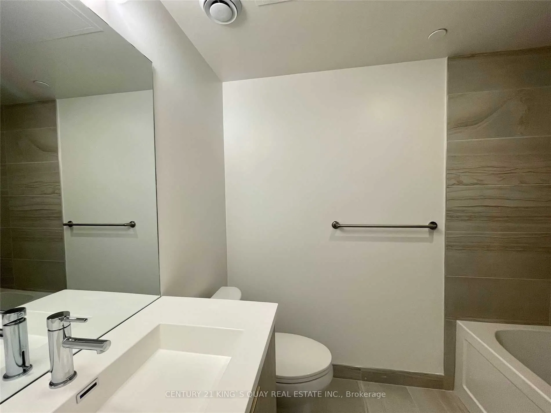 138 Downes Street, #3005