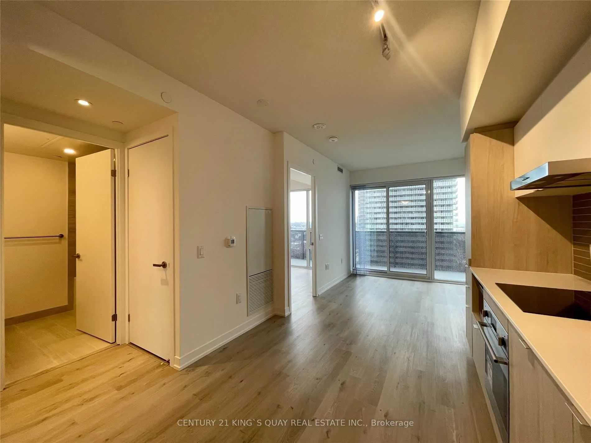 138 Downes Street, #3005