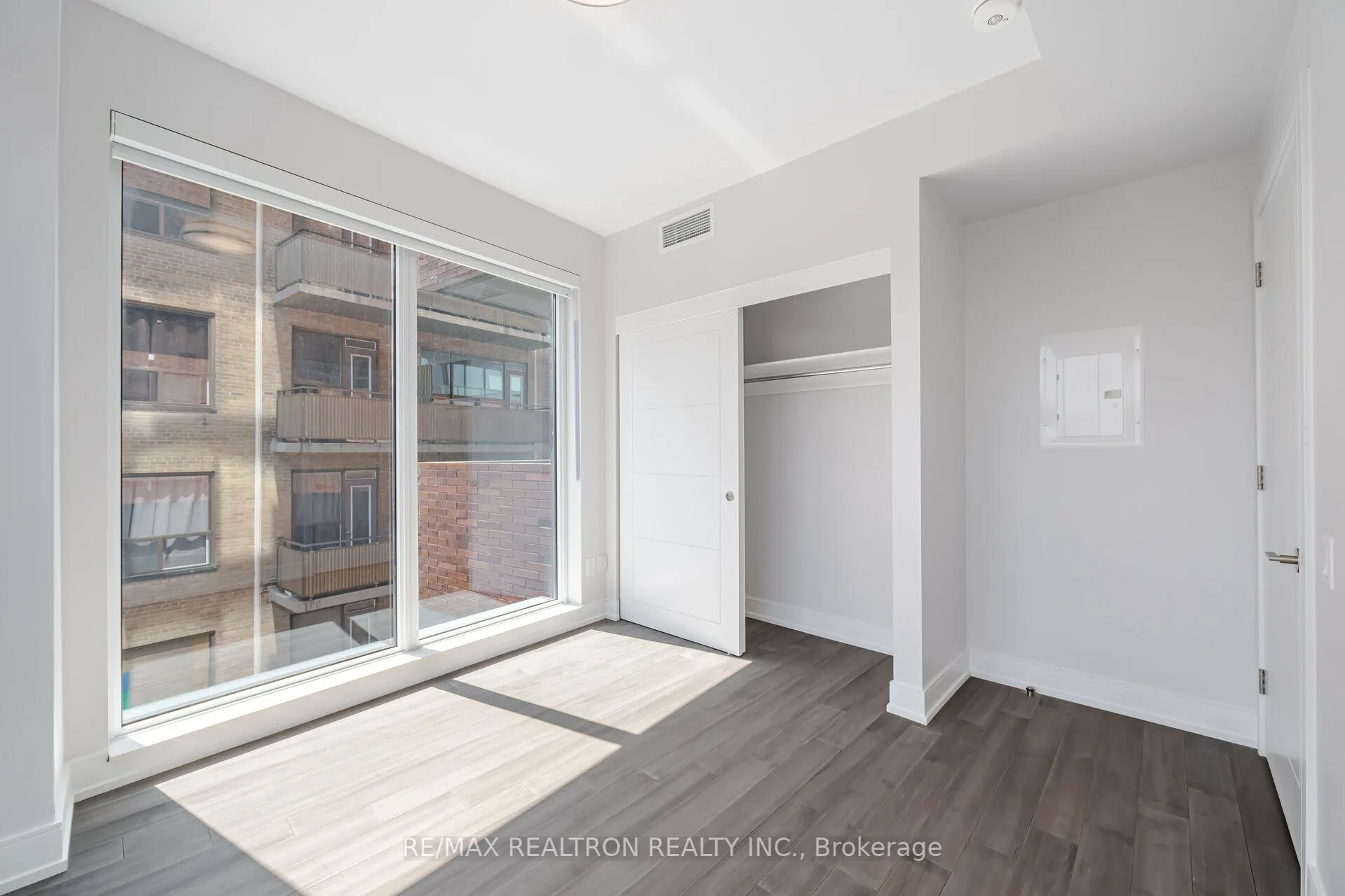 2525 Bathurst Street, #703