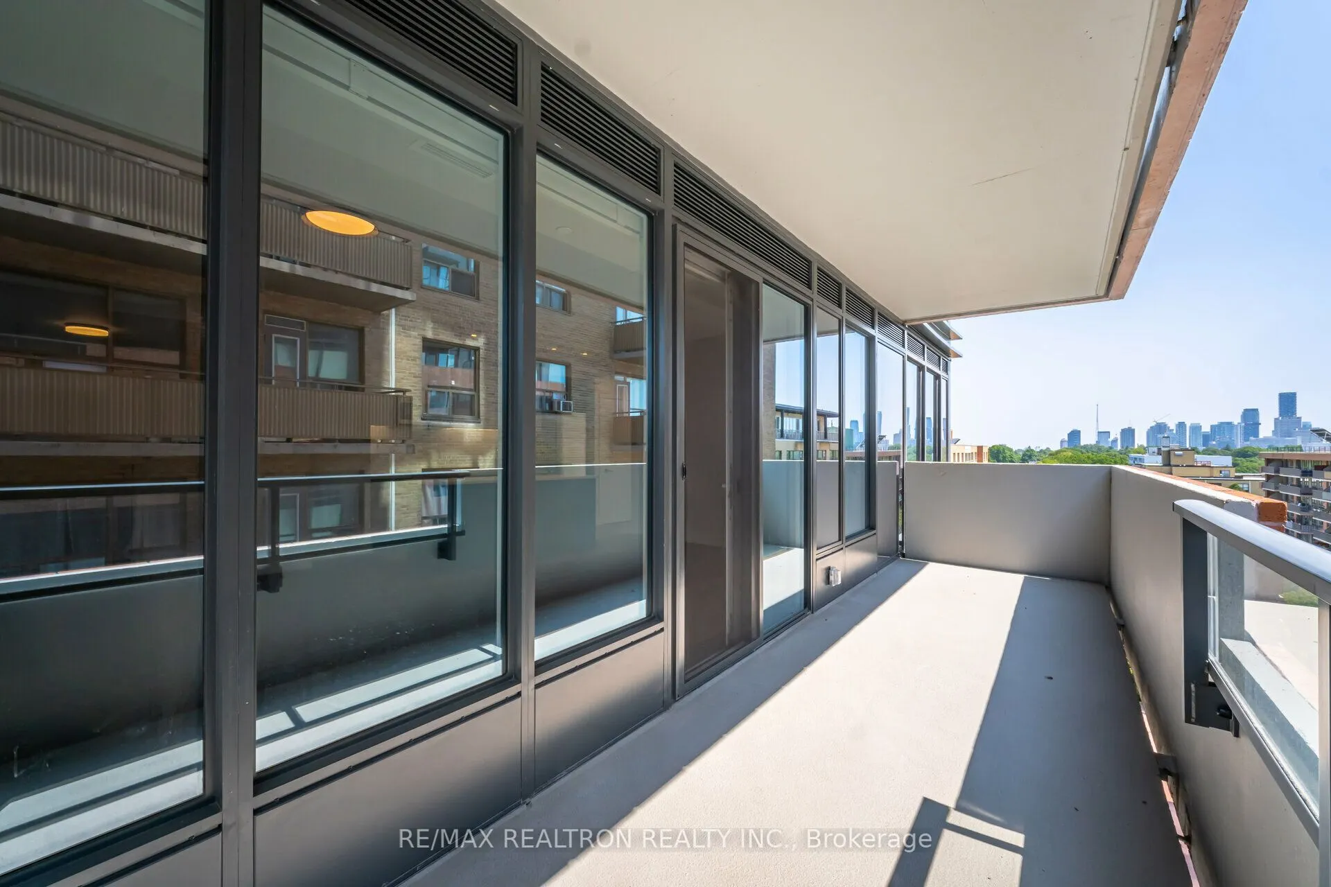 2525 Bathurst Street, #703