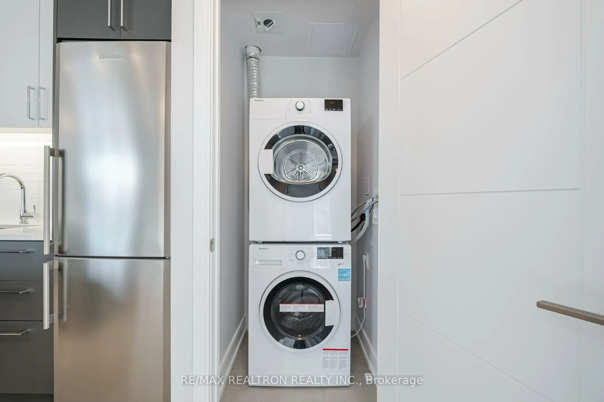 2525 Bathurst Street, #703