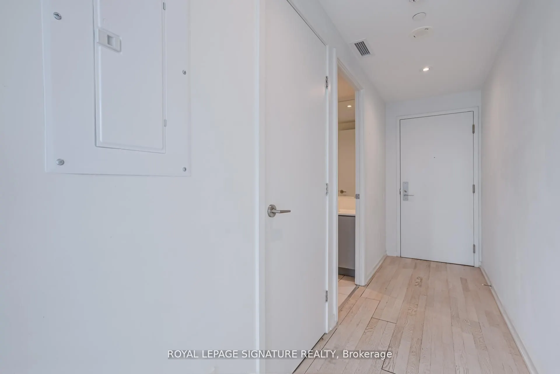 60 Colborne Street, #1107