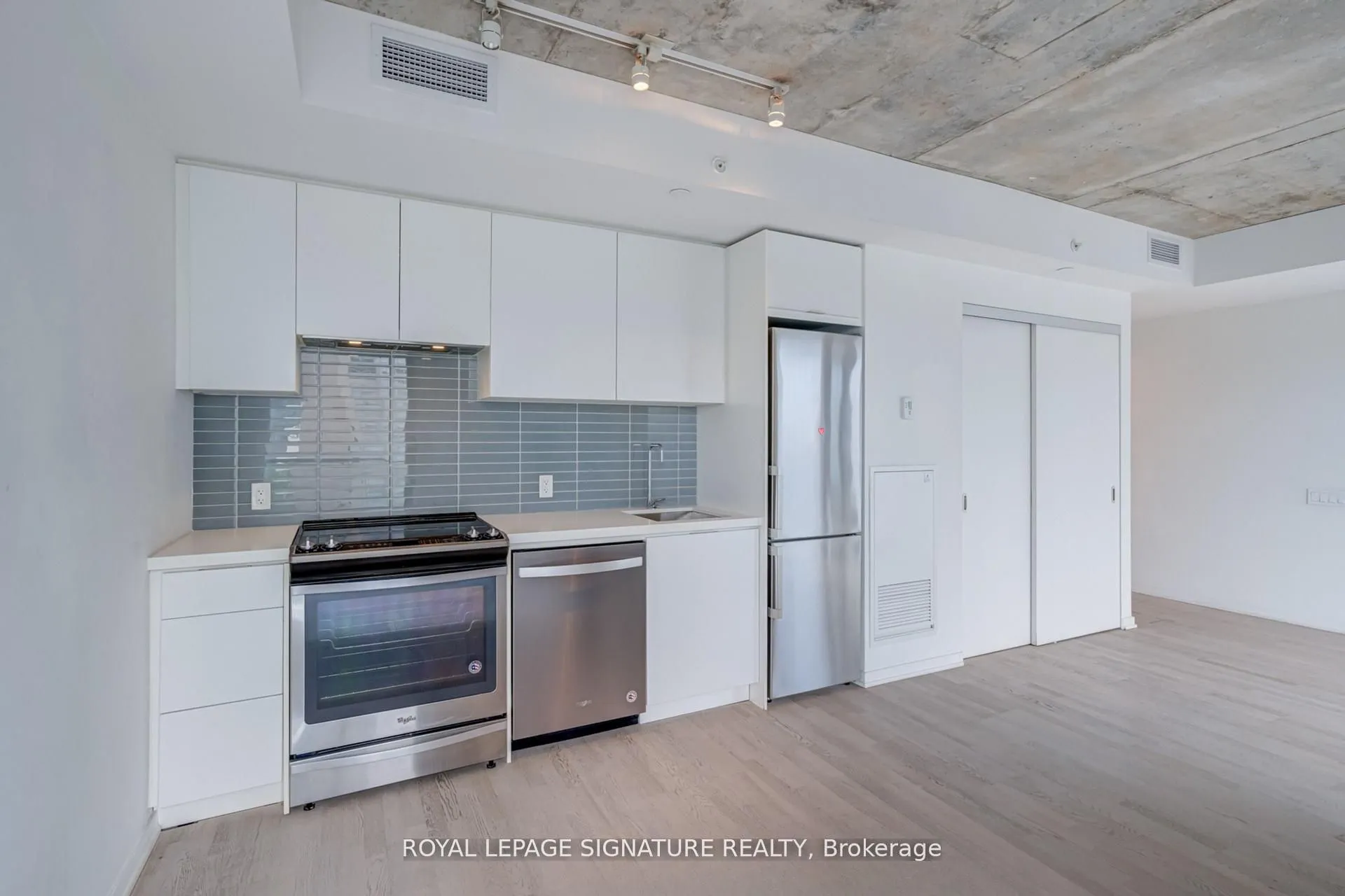 60 Colborne Street, #1107
