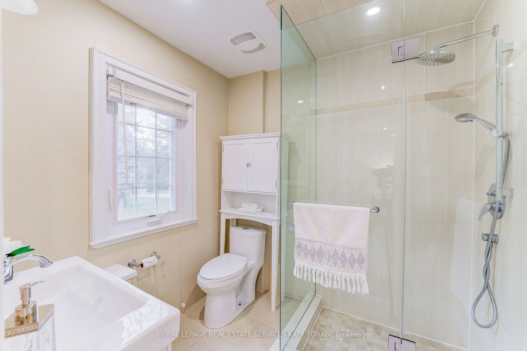 603 Spadina Road