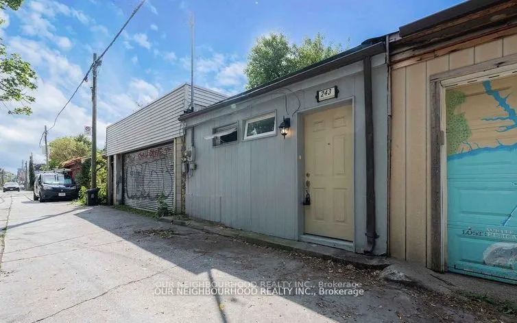 243 Lippincott Street