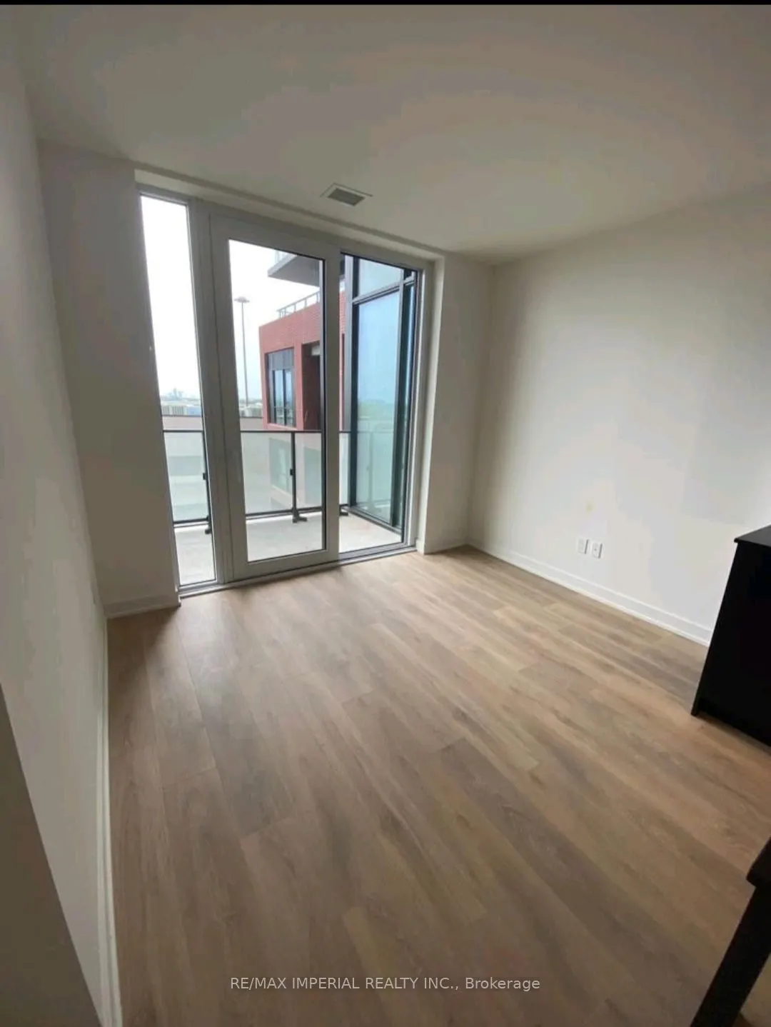8 TIPPETT Road, #617