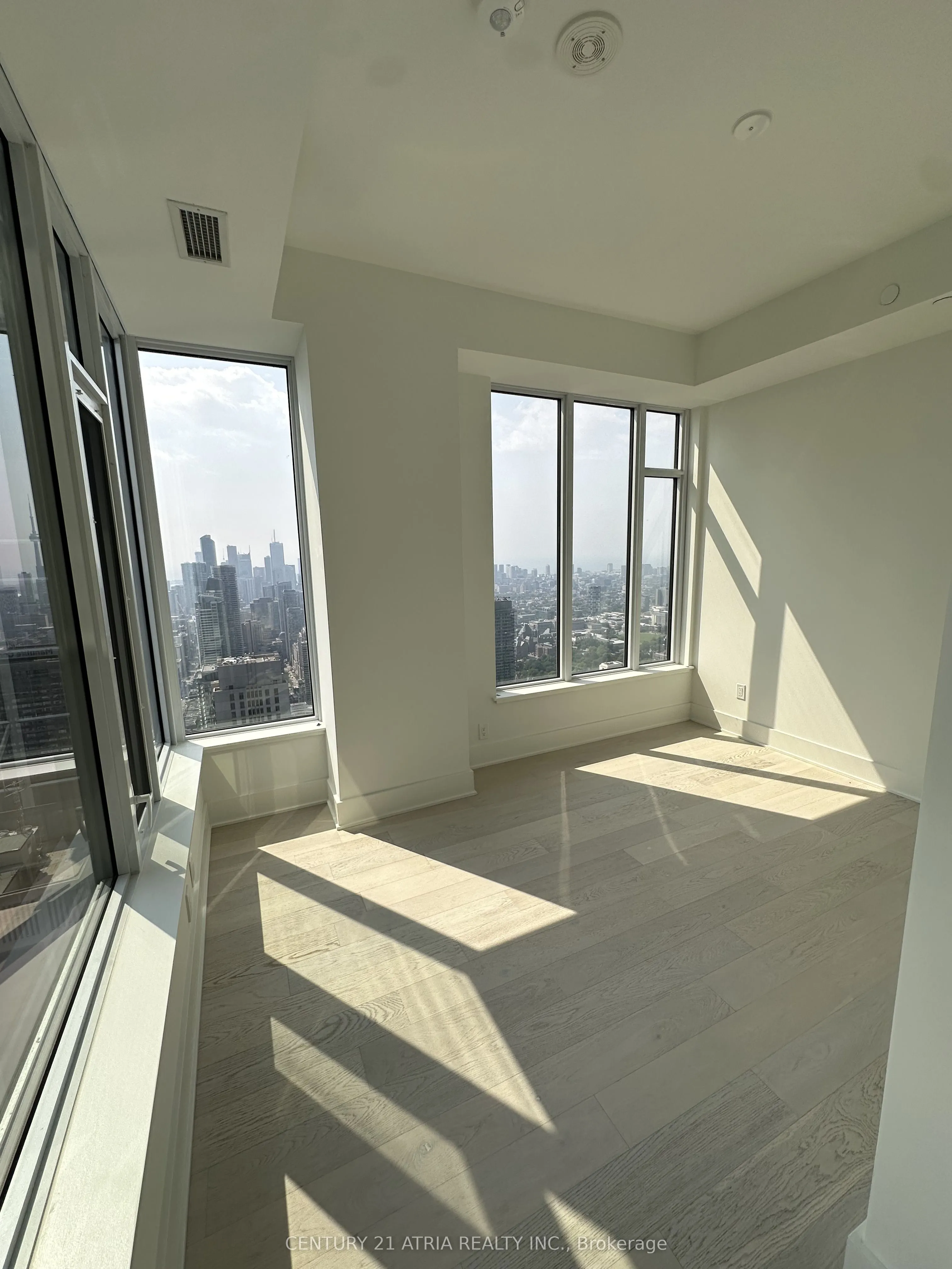 11 Yorkville Avenue, #6107