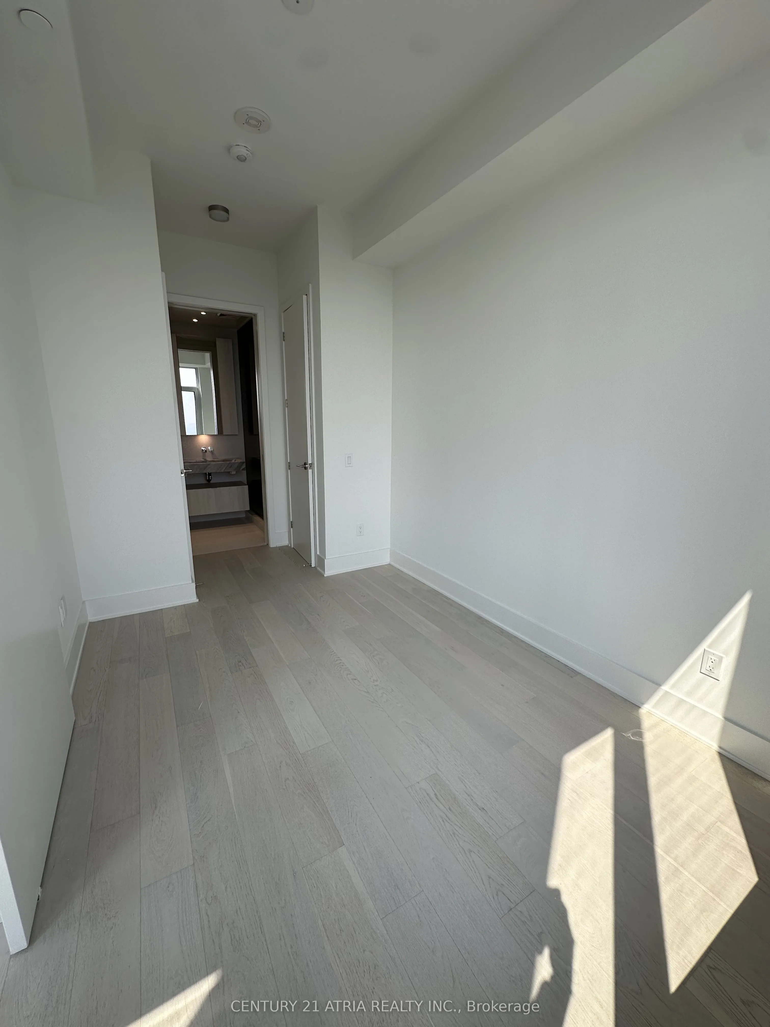11 Yorkville Avenue, #6107