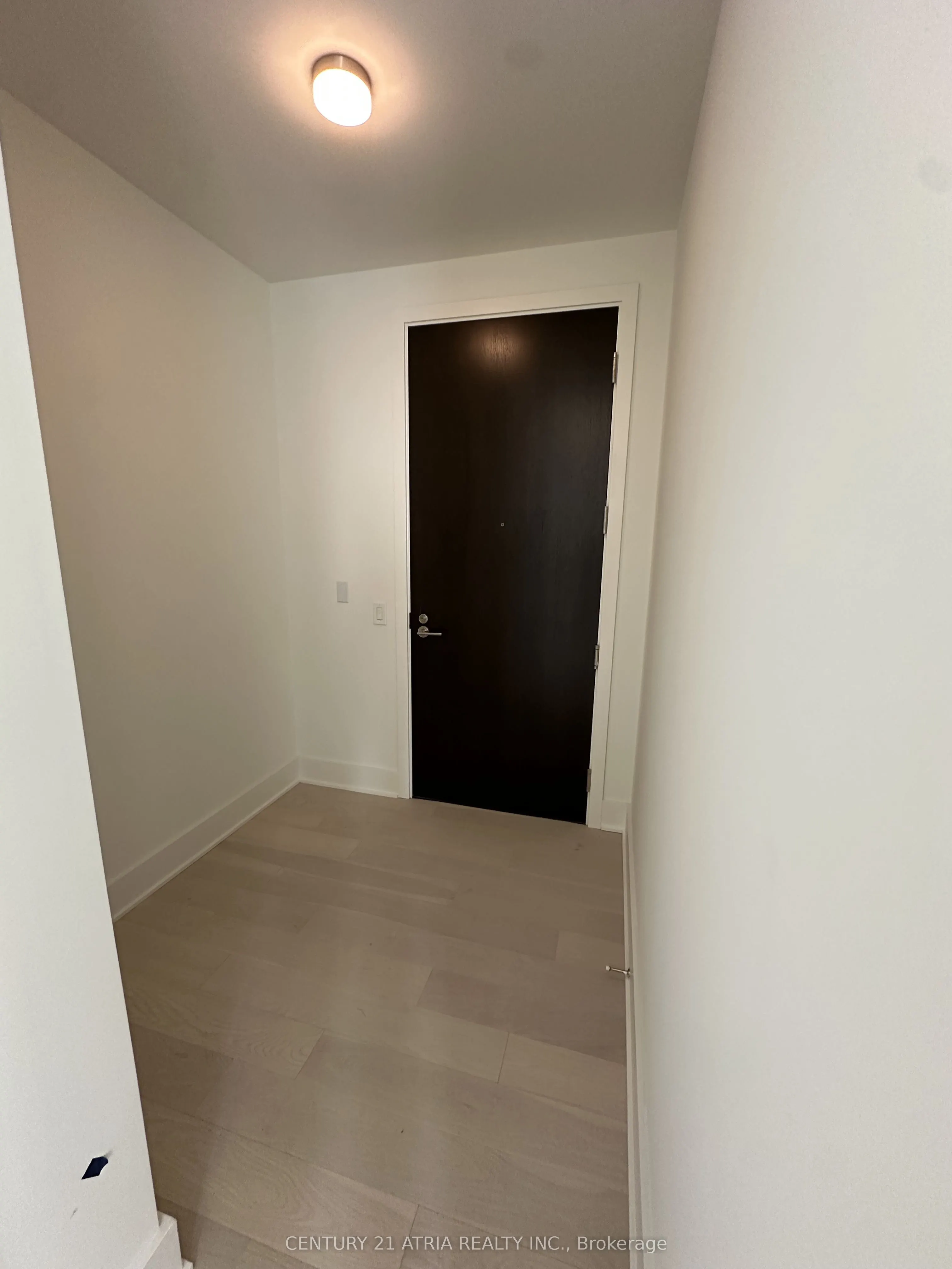 11 Yorkville Avenue, #6107