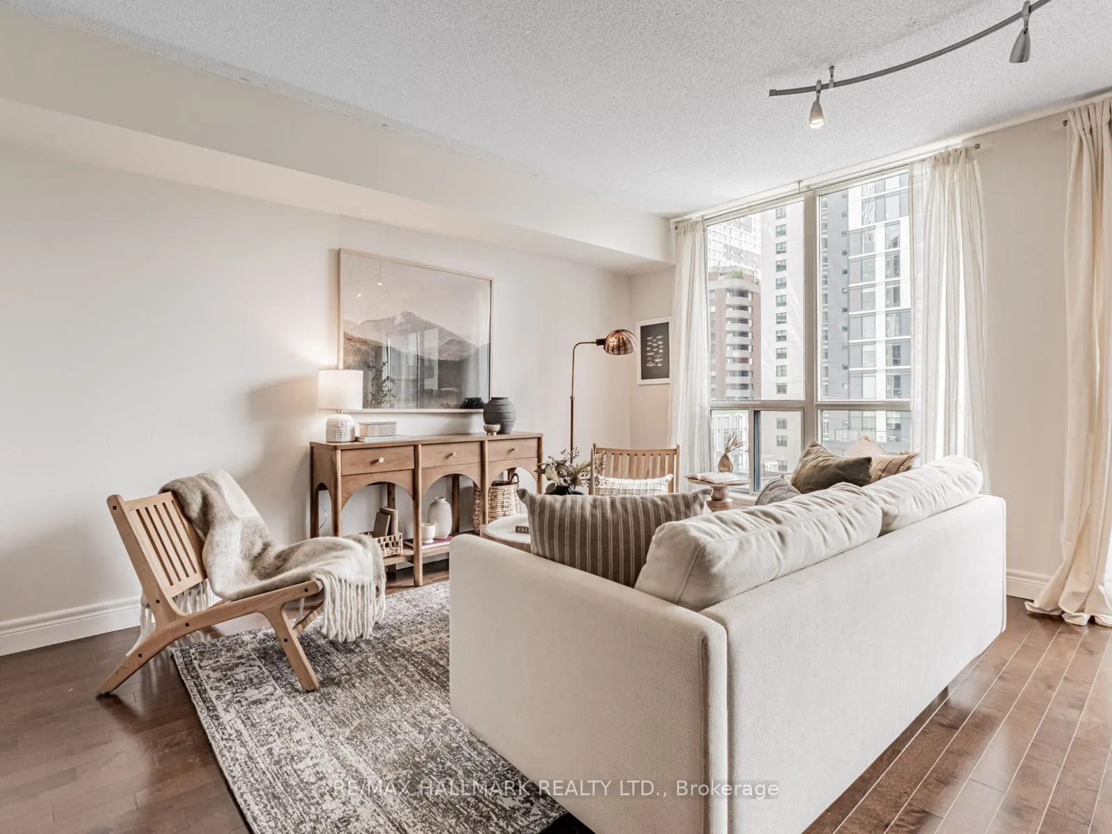 75 Dalhousie Street, #710