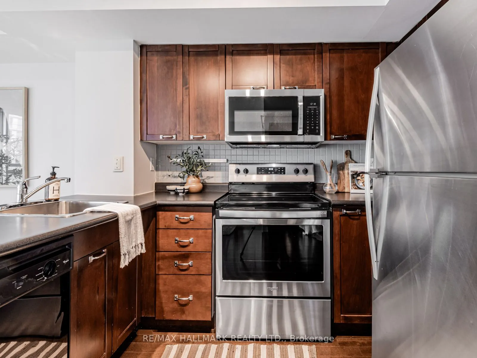 75 Dalhousie Street, #710