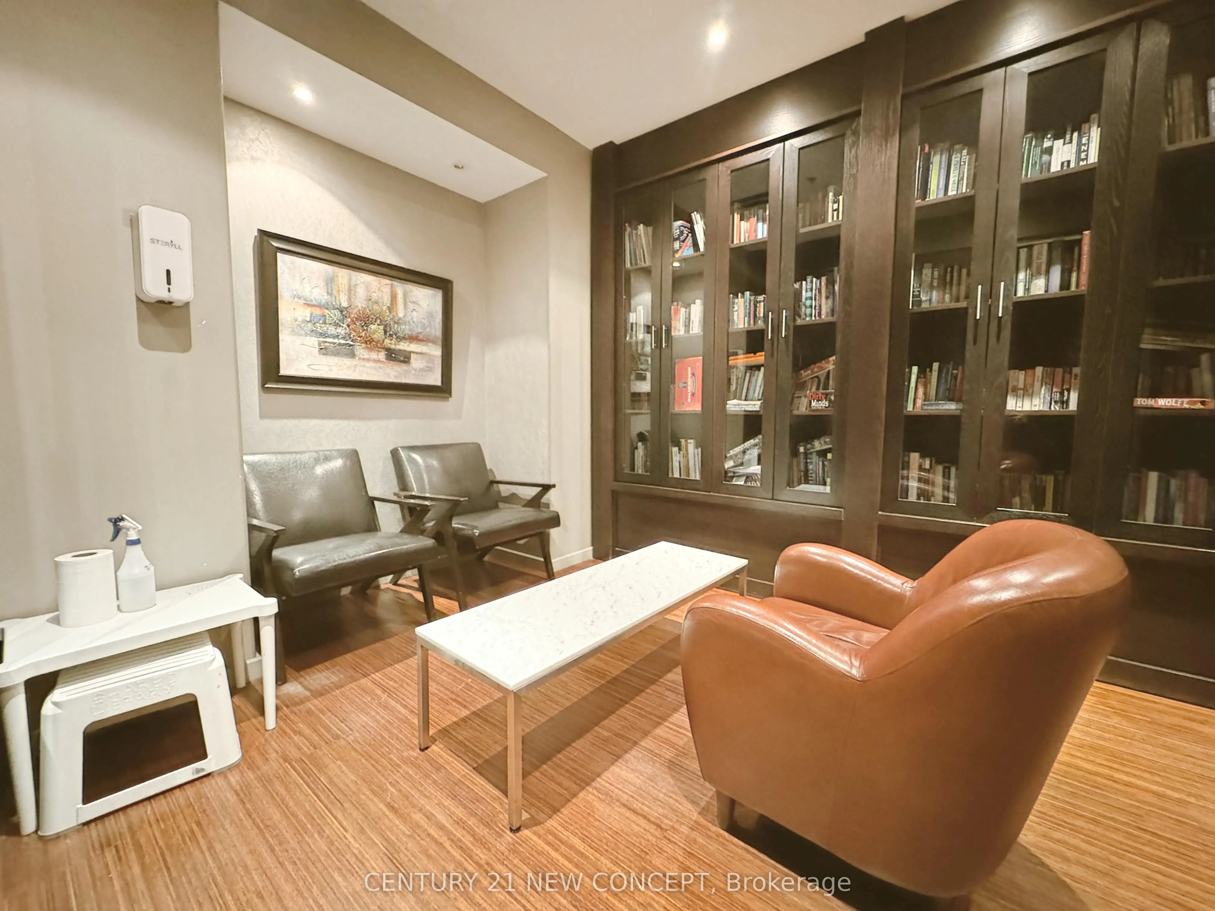 23 Hollywood Avenue, #2803