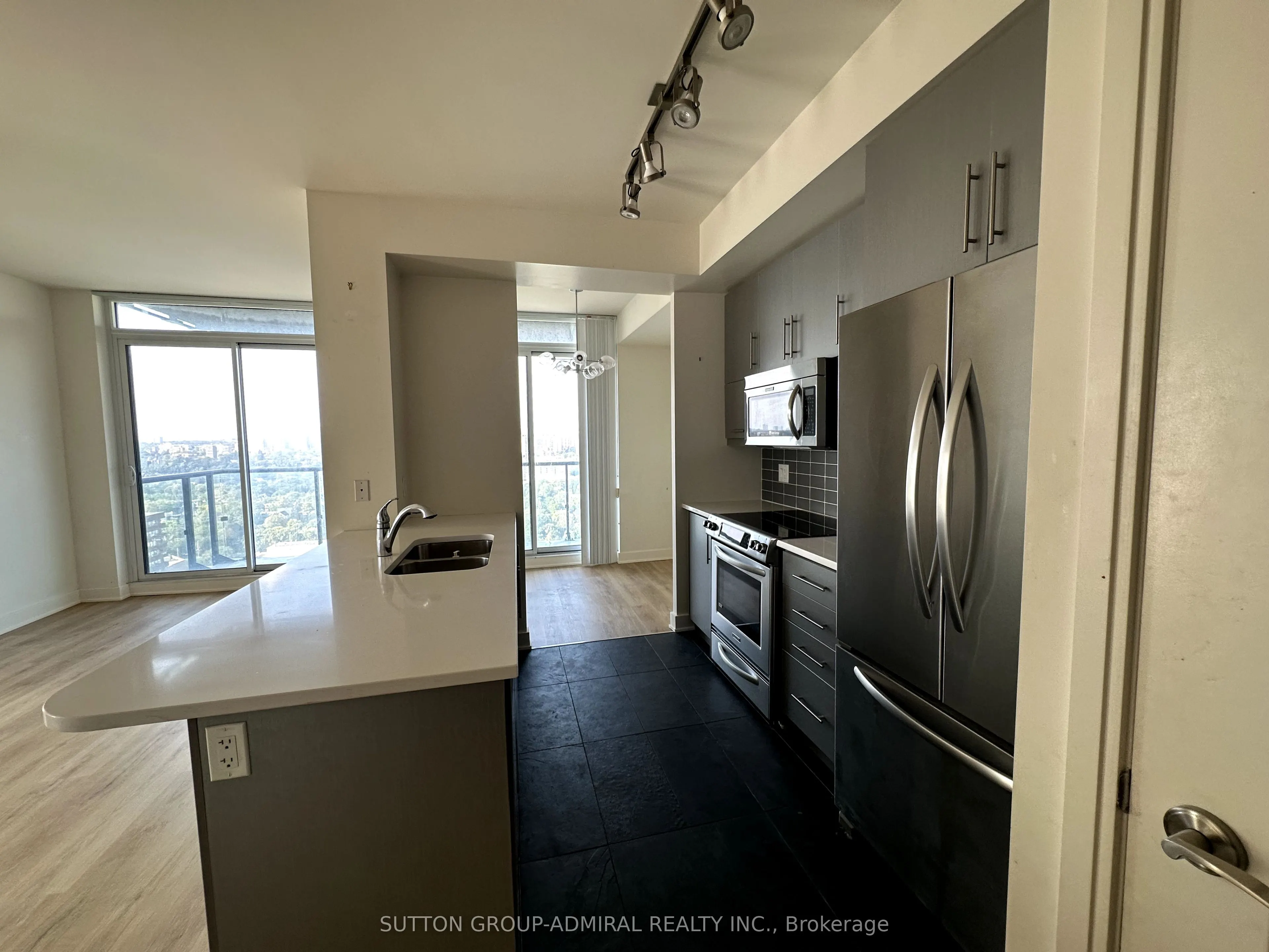 825 Church Street, #3202