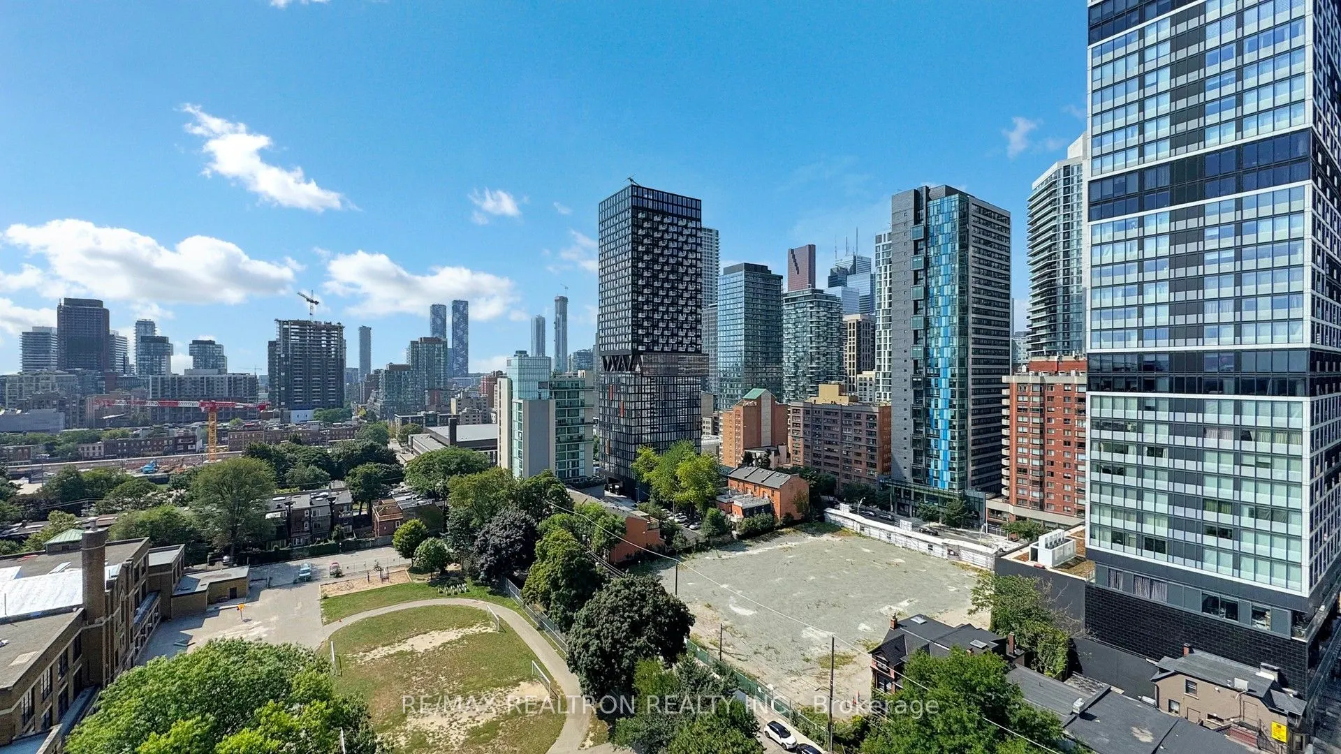 219 Dundas Street E, #1806