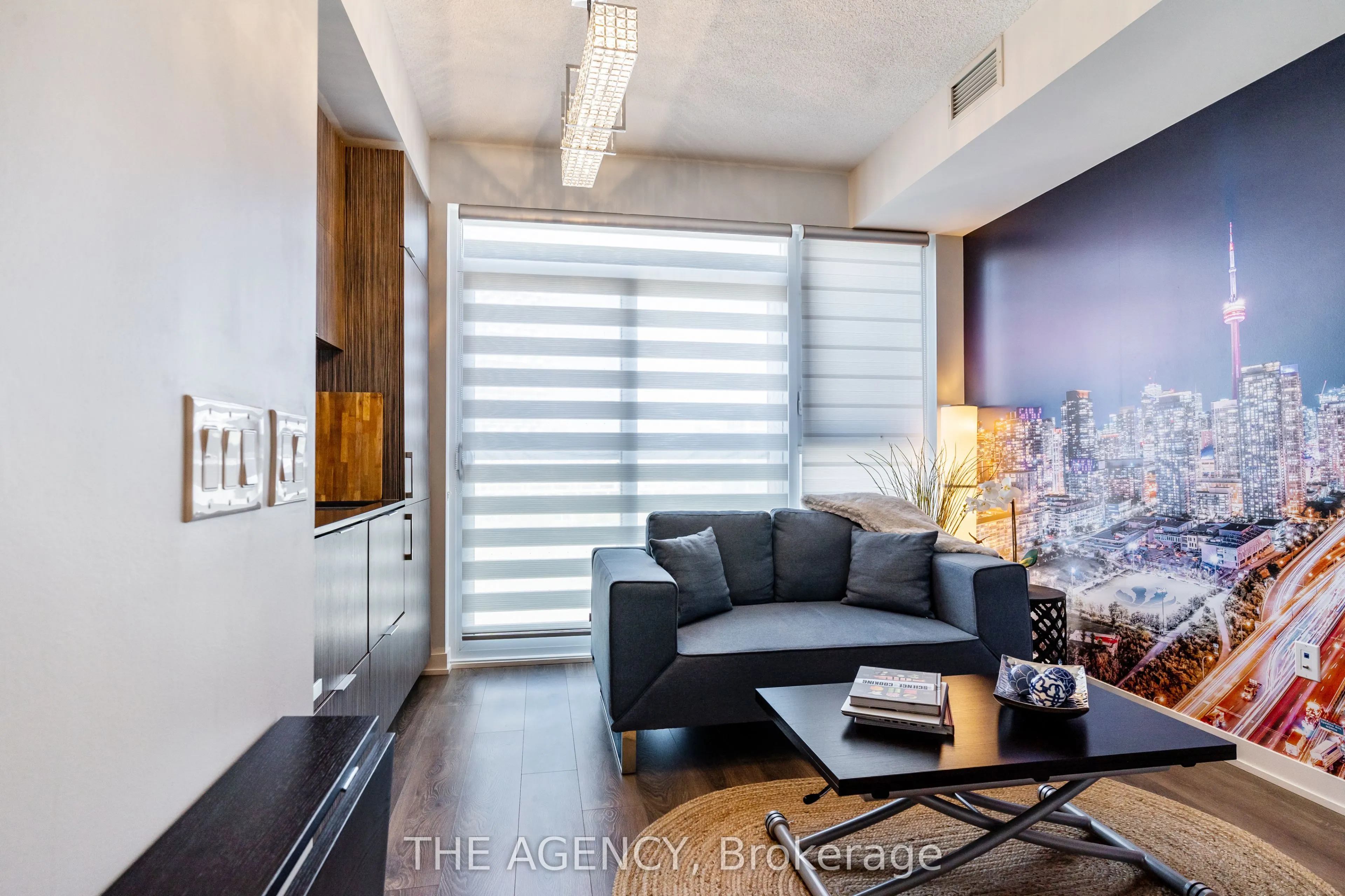 20 Richardson Street, #606