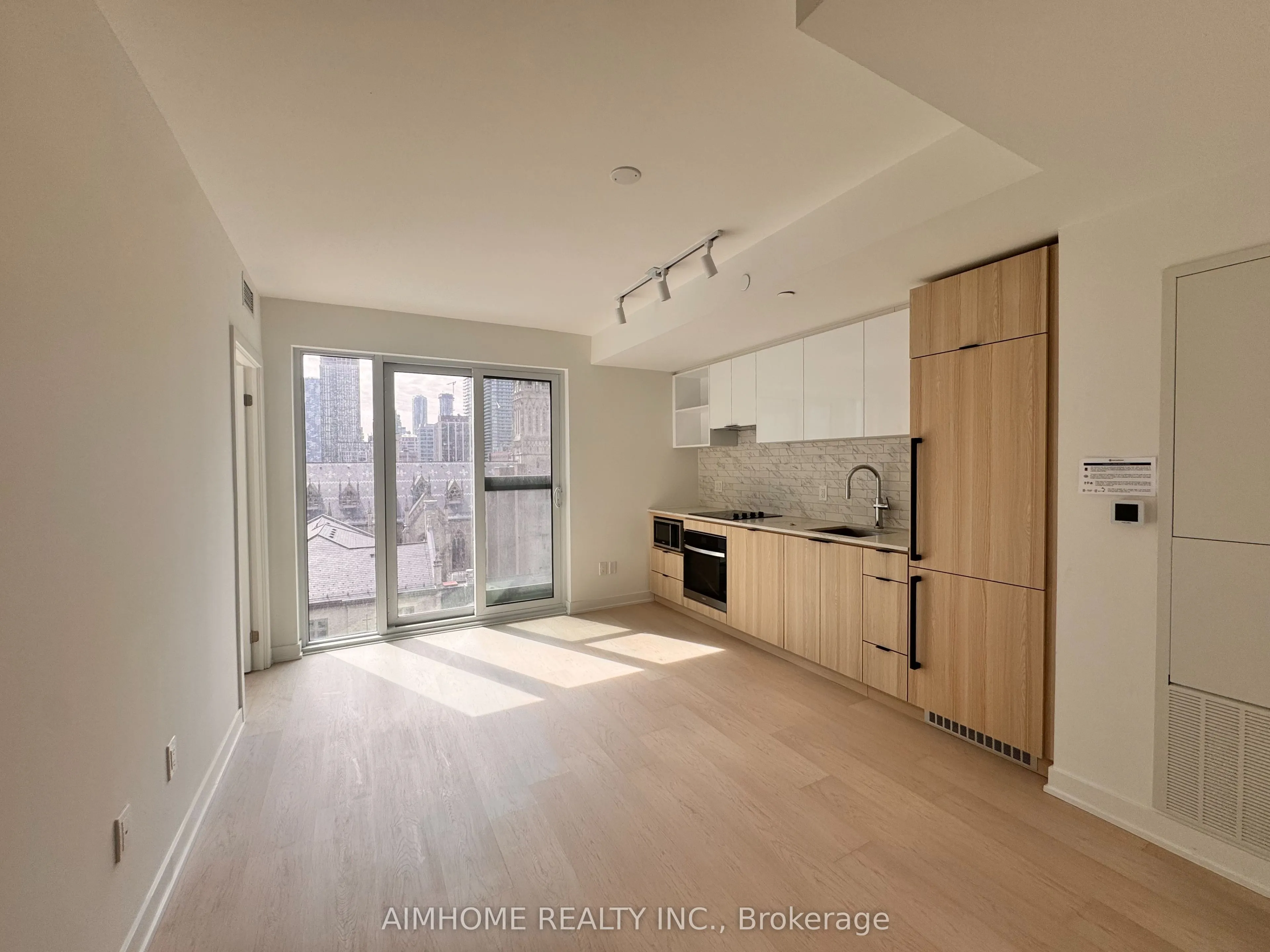 252 Church Street, #715