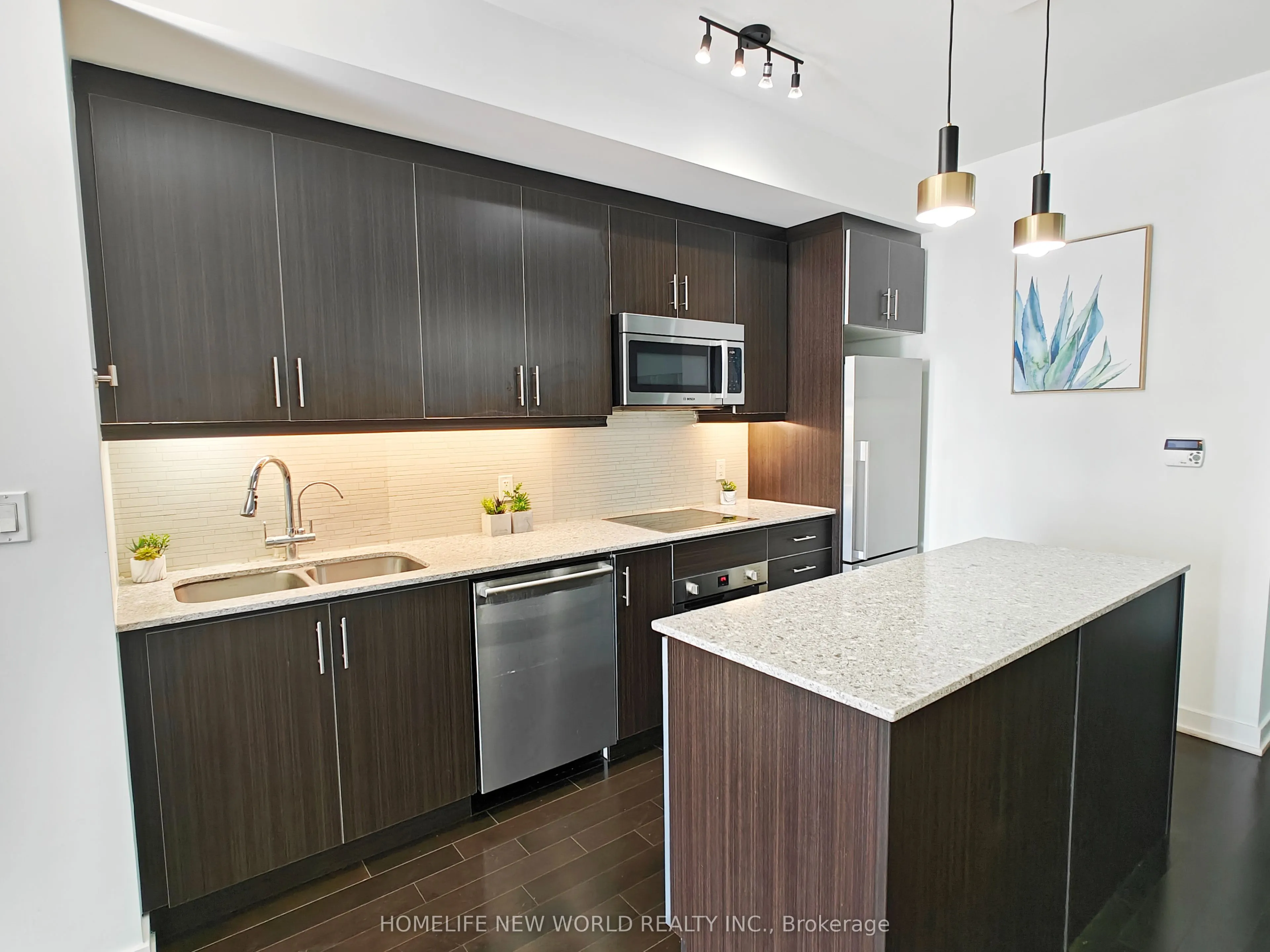 1 The Esplanade, #1301