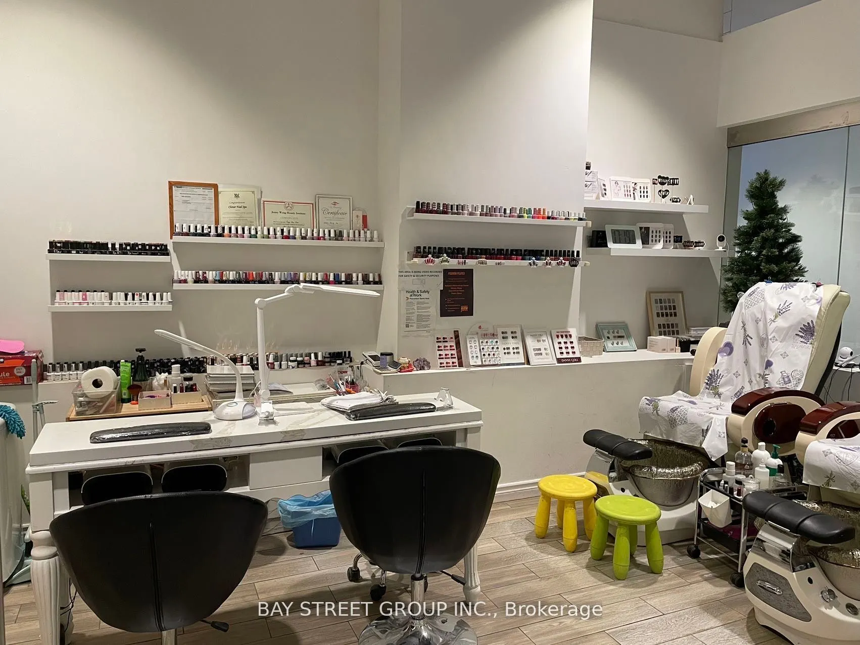 4750 Yonge Street, #157