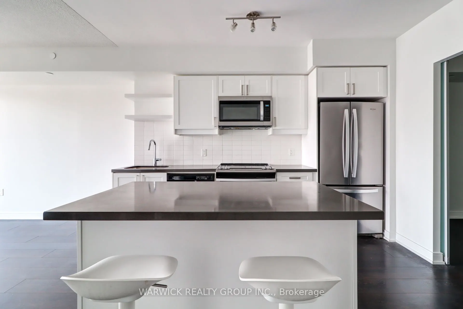 50 Wellesley Street E, #3006