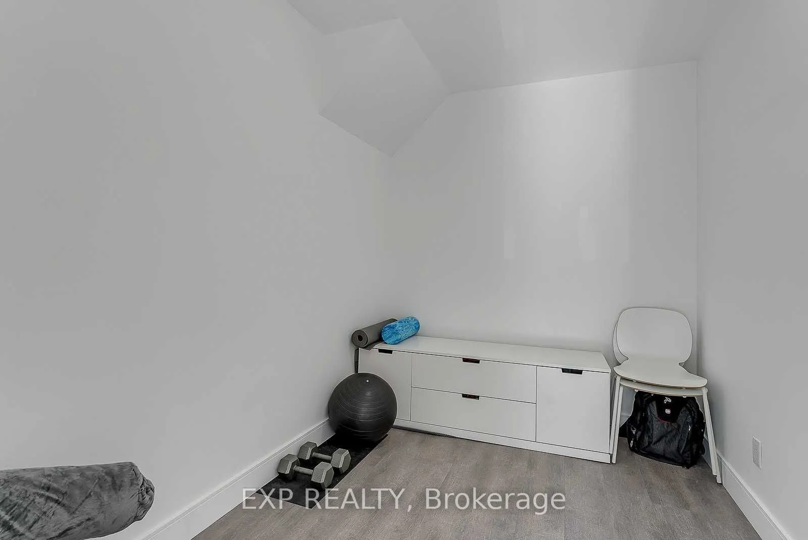 50 East Liberty Street, #1111
