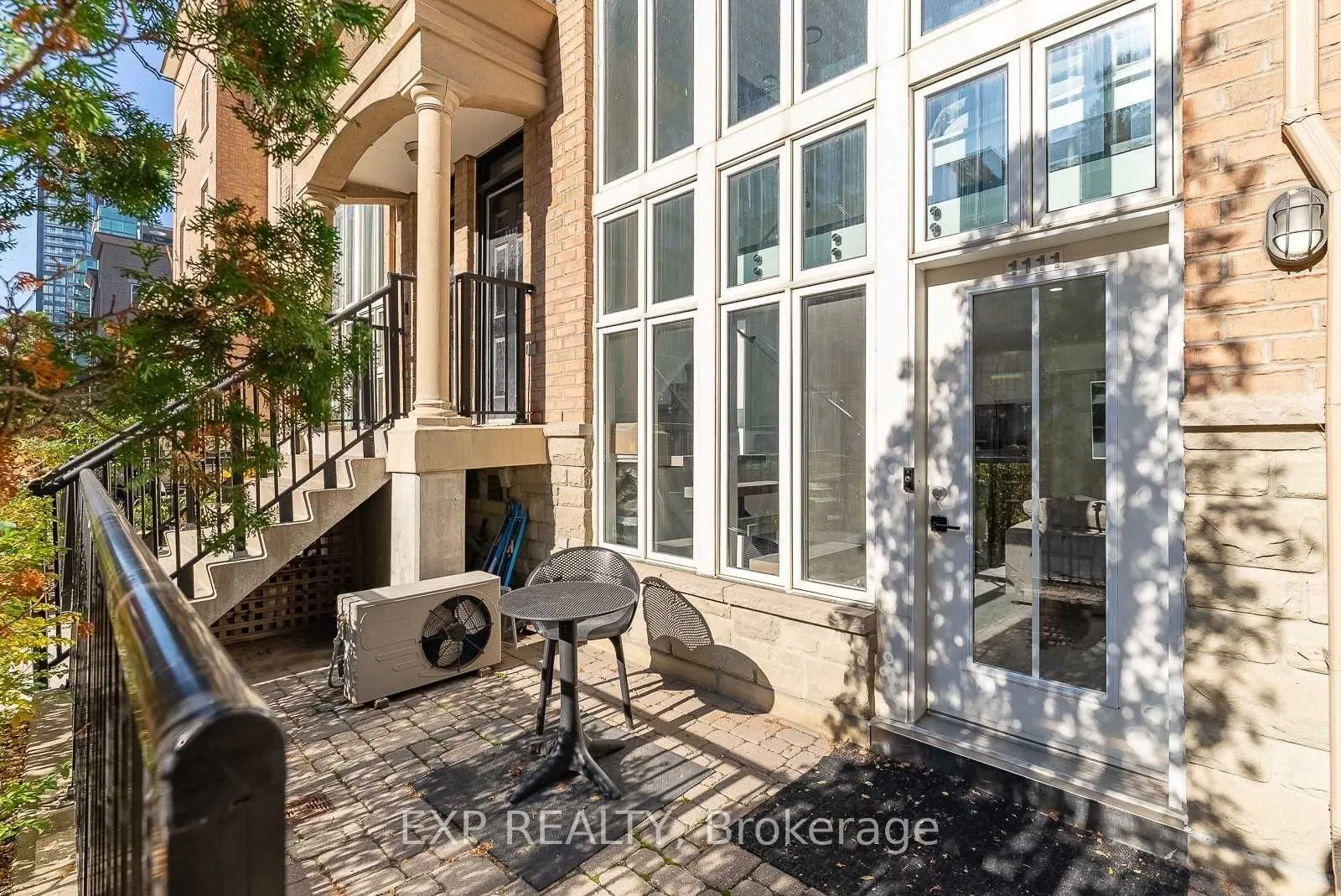 50 East Liberty Street, #1111