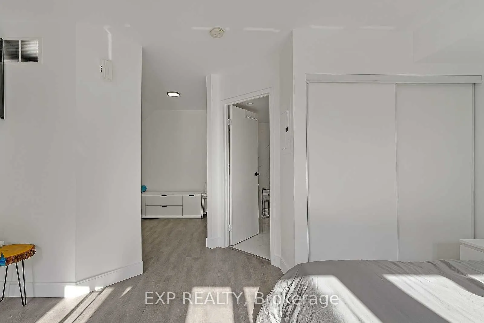50 East Liberty Street, #1111