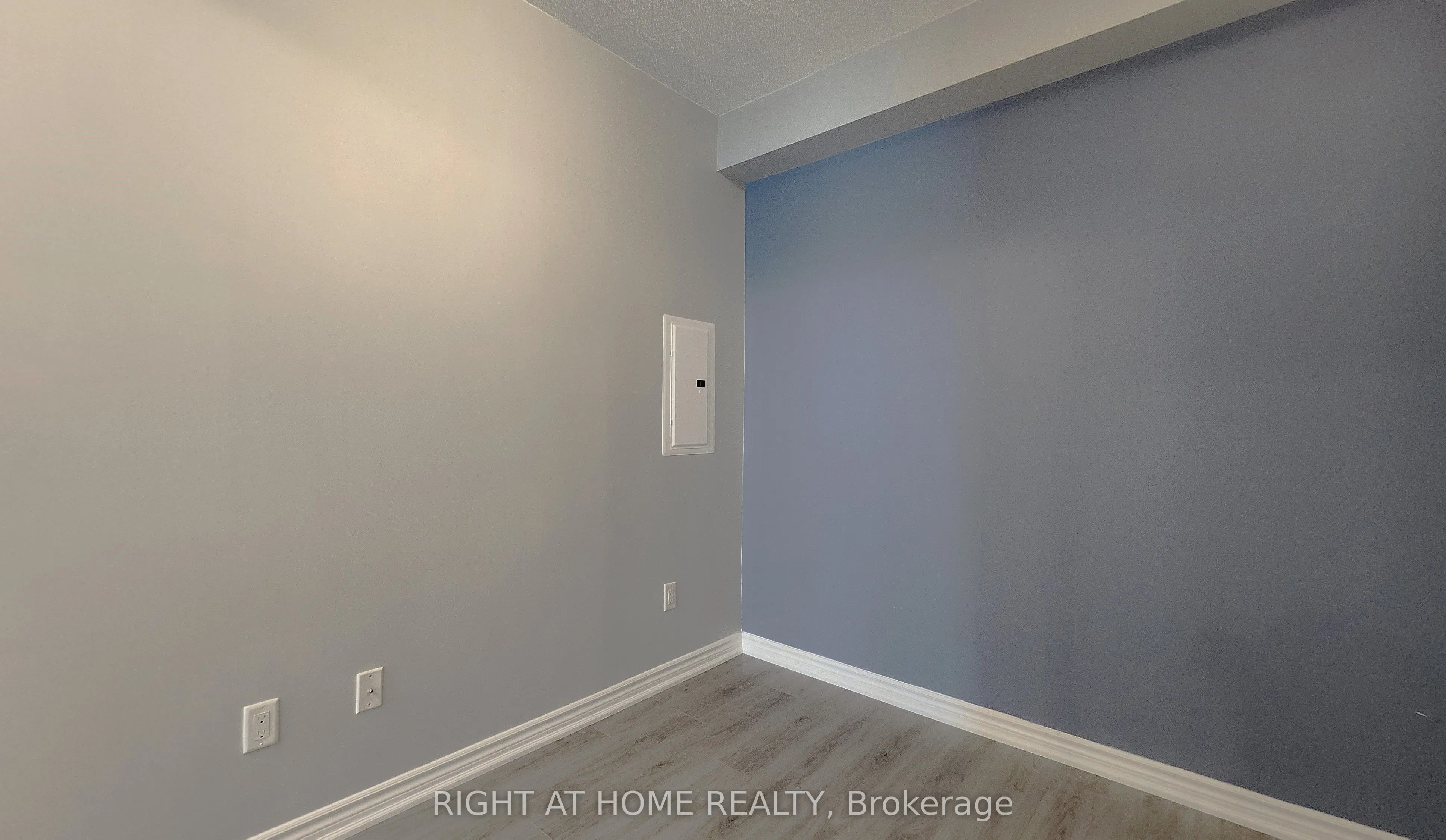 386 Yonge Street, #3901