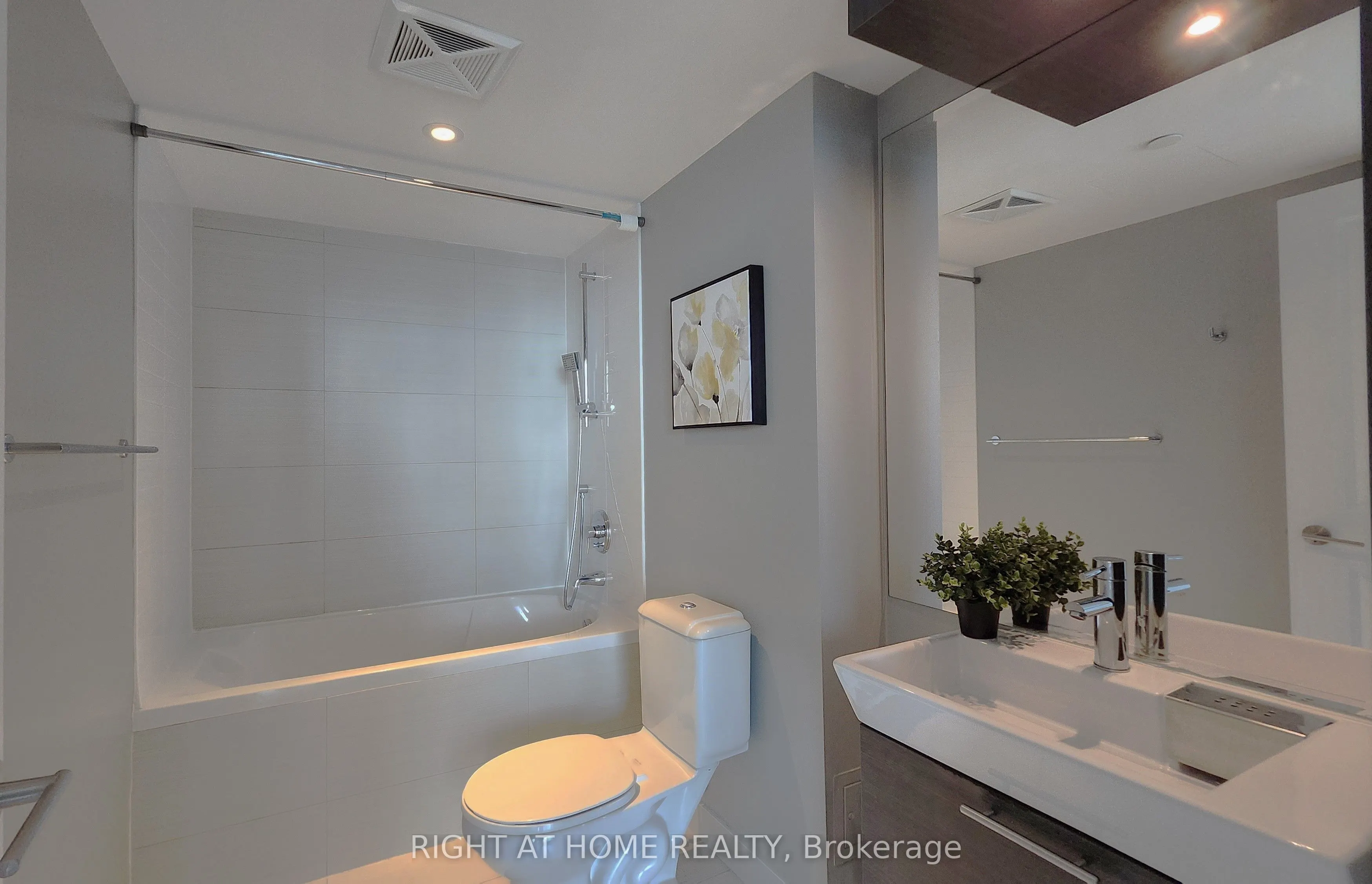386 Yonge Street, #3901