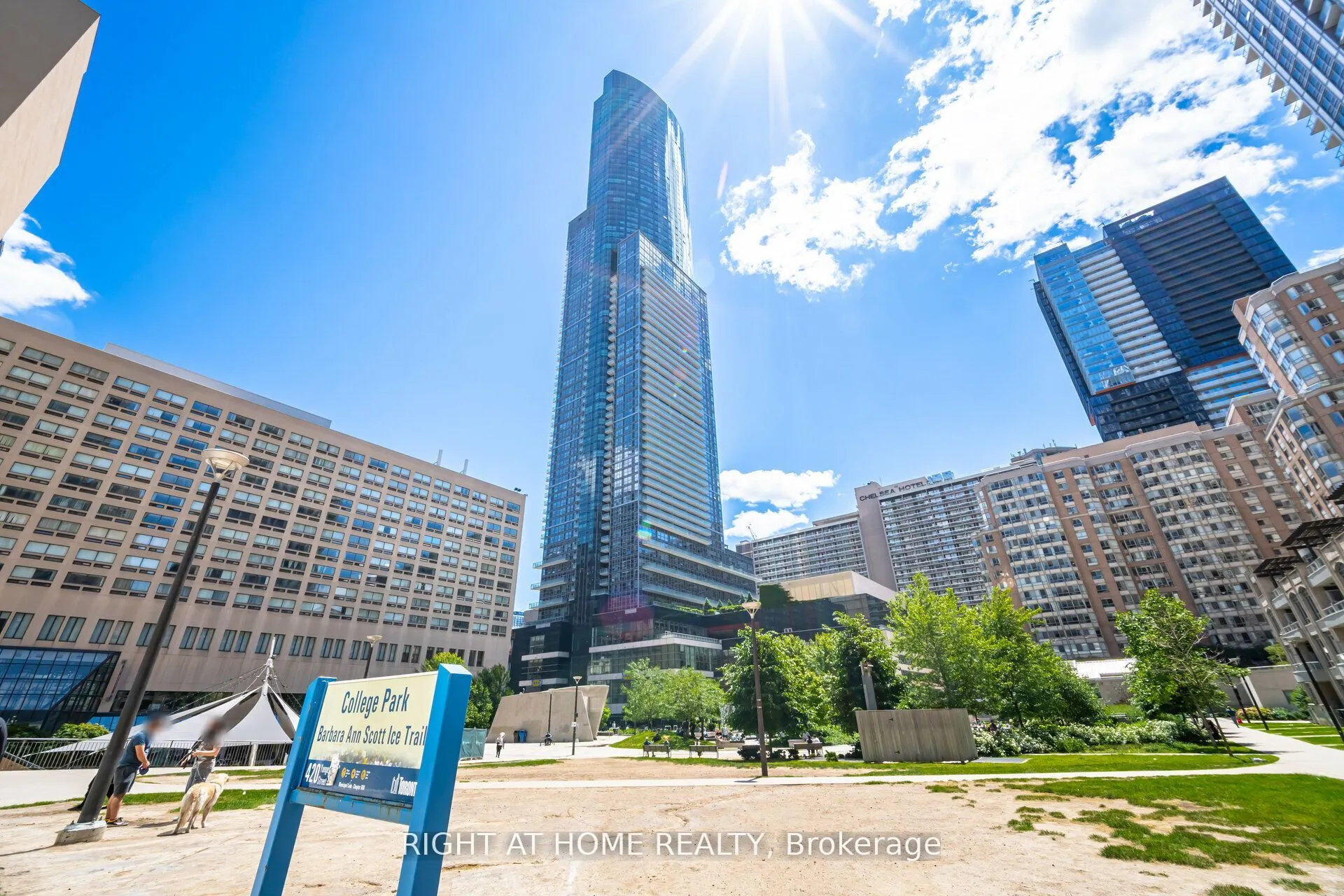 386 Yonge Street, #3901