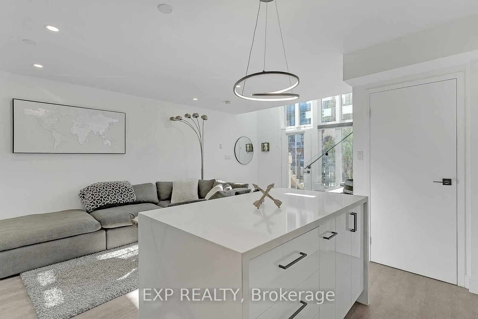 50 East Liberty Street, #1111