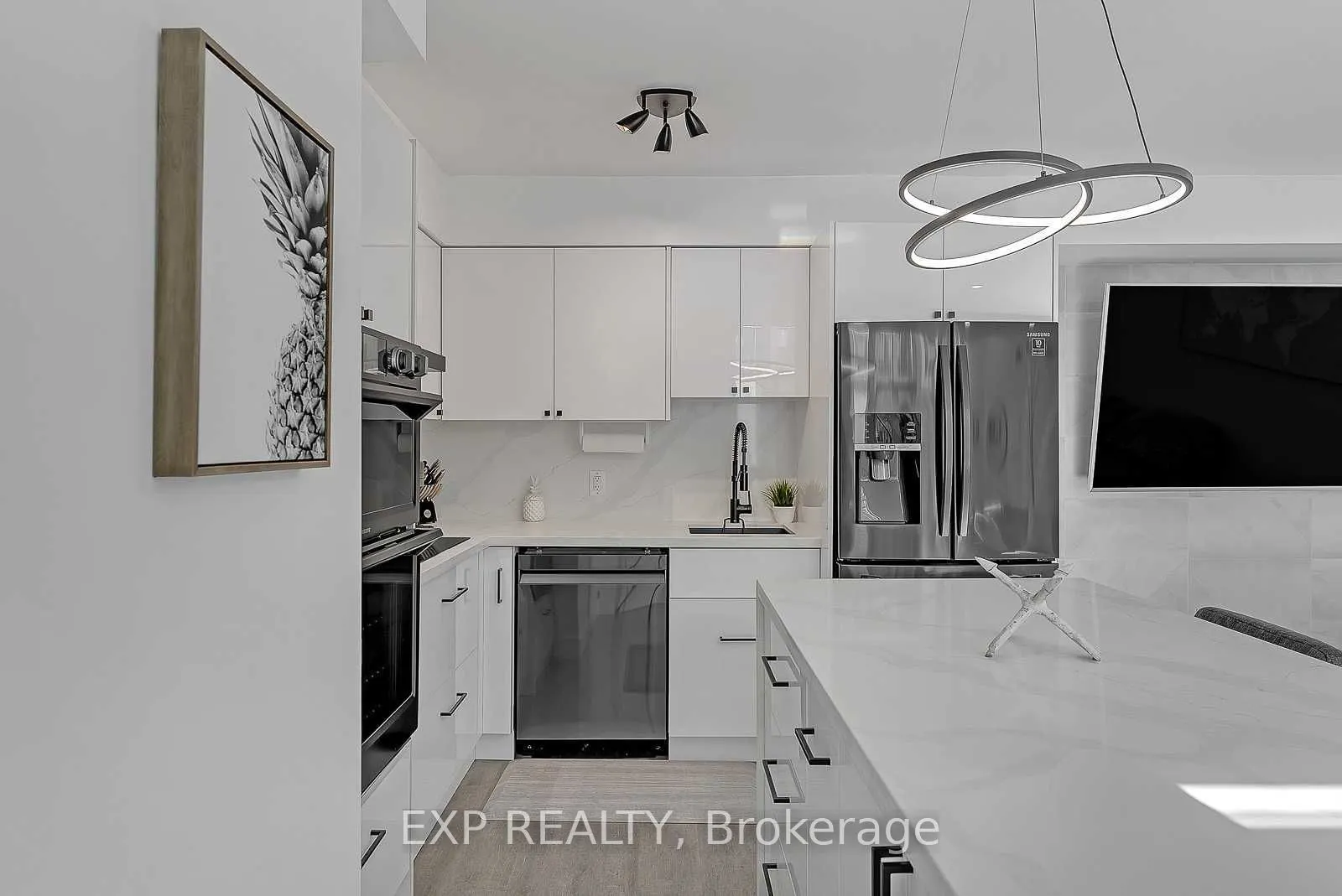 50 East Liberty Street, #1111