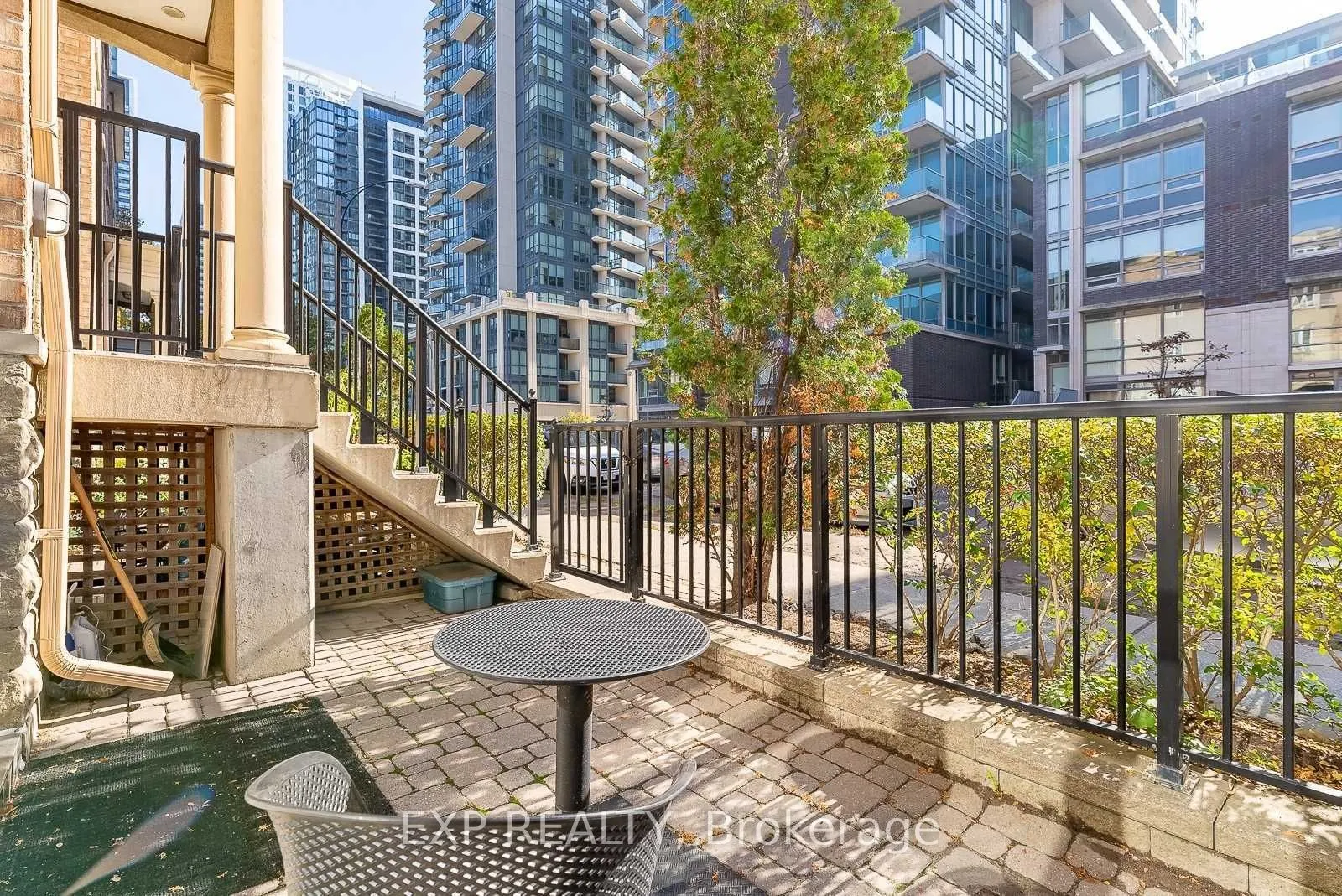 50 East Liberty Street, #1111