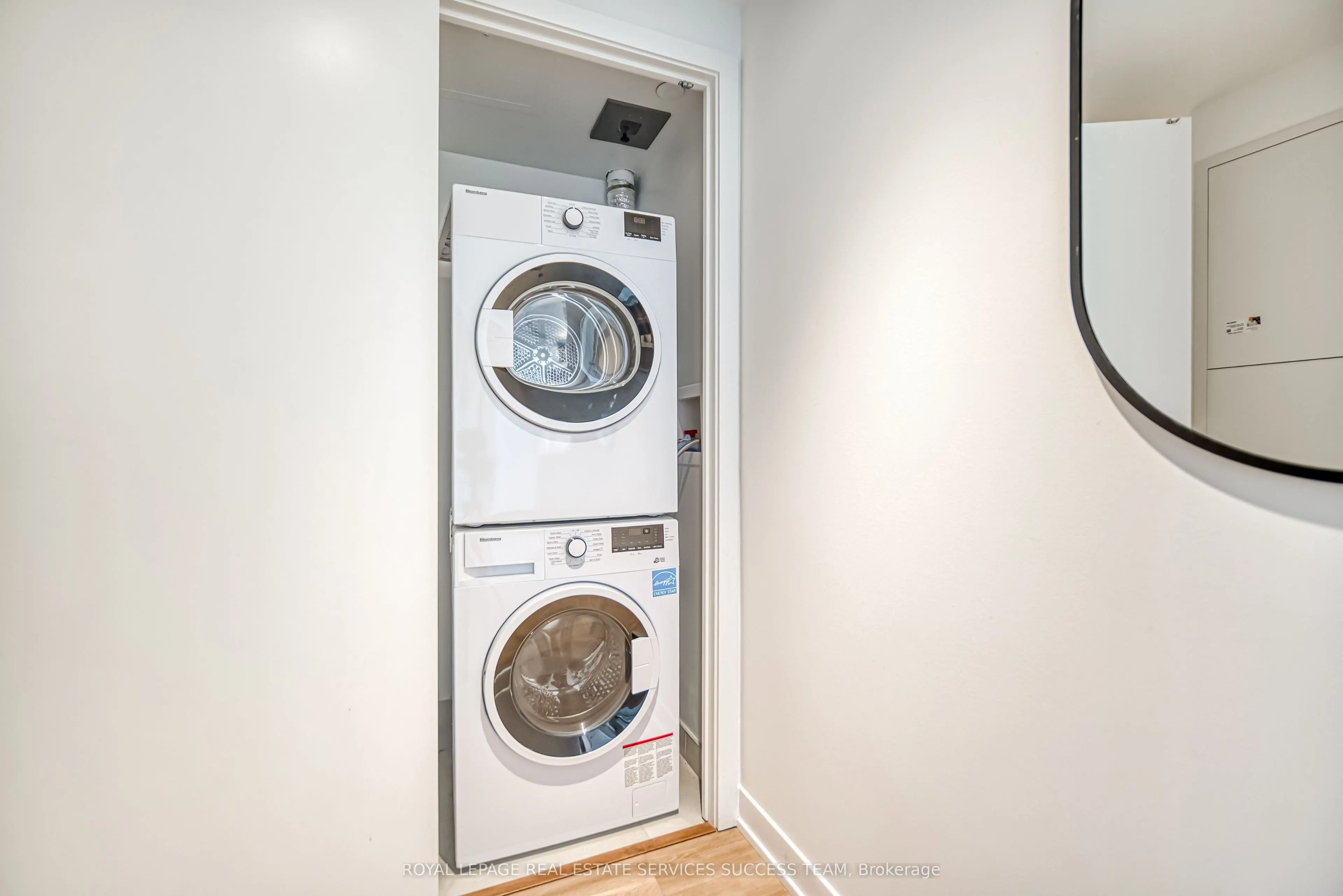 319 Jarvis Street, #3617
