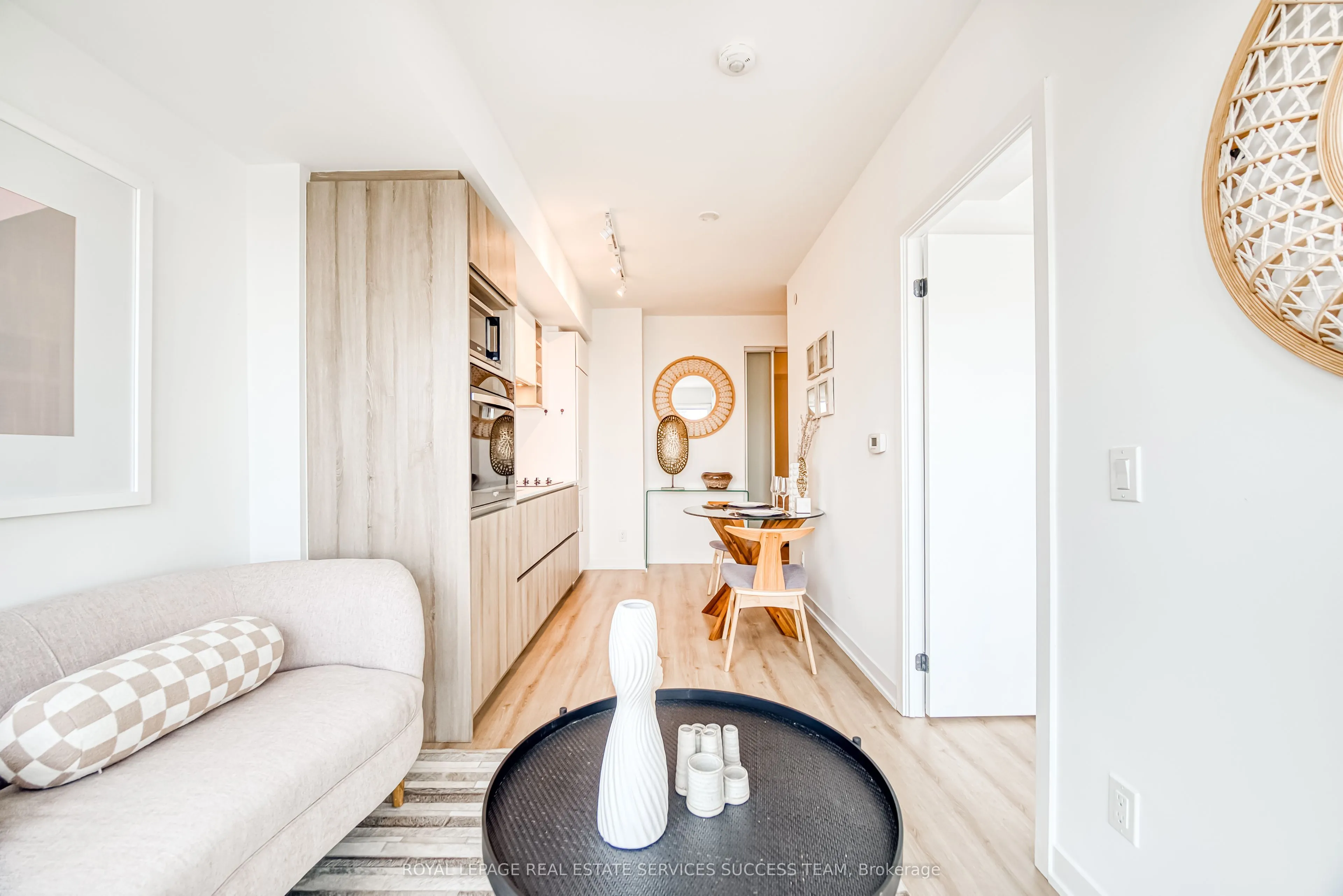 319 Jarvis Street, #3617
