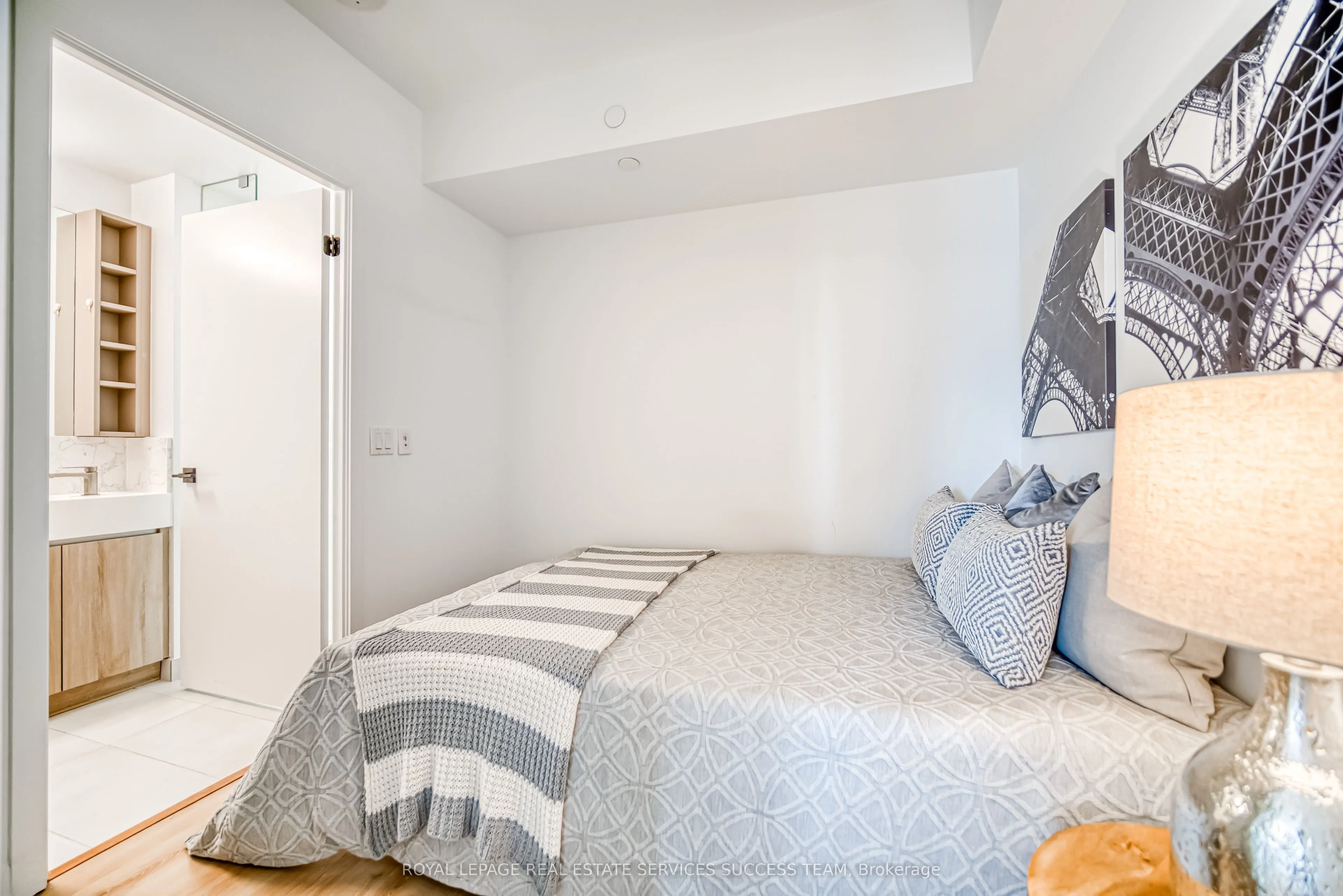 319 Jarvis Street, #3617