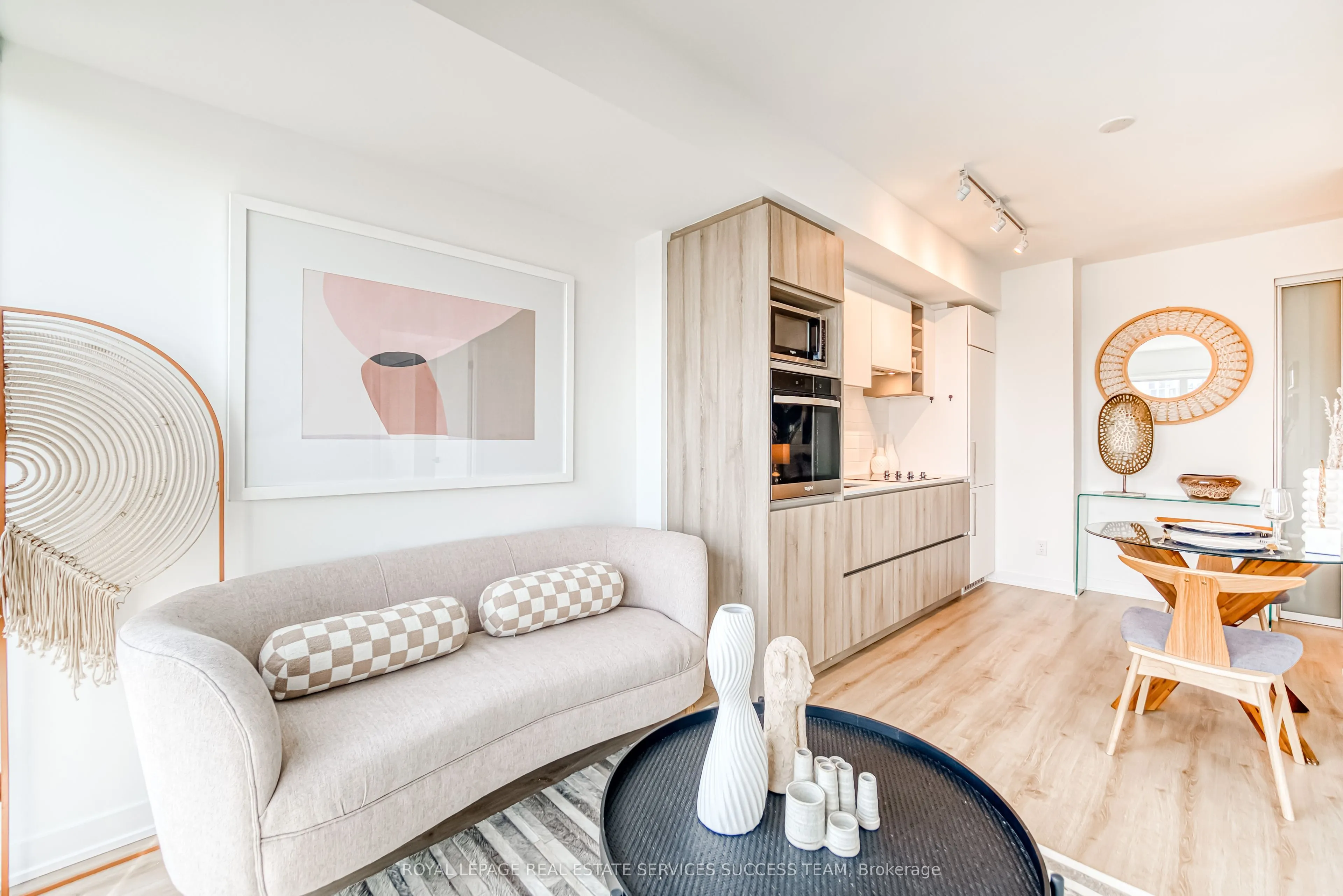 319 Jarvis Street, #3617