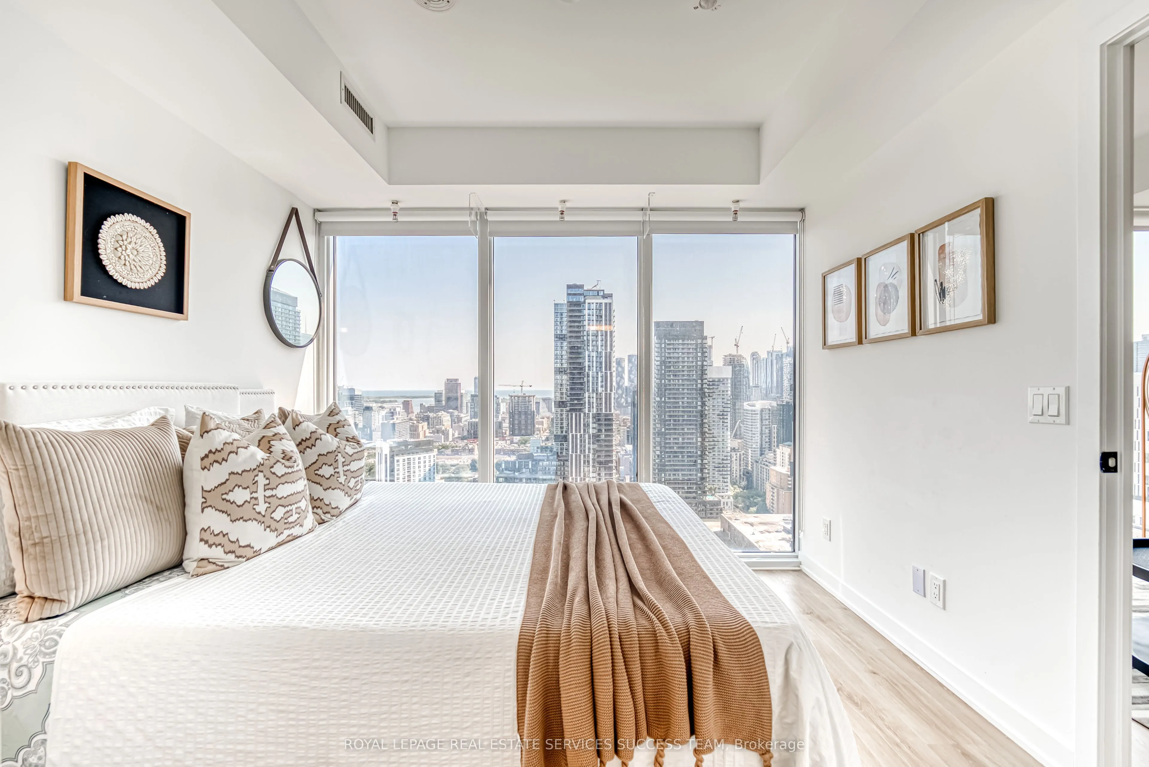 319 Jarvis Street, #3617