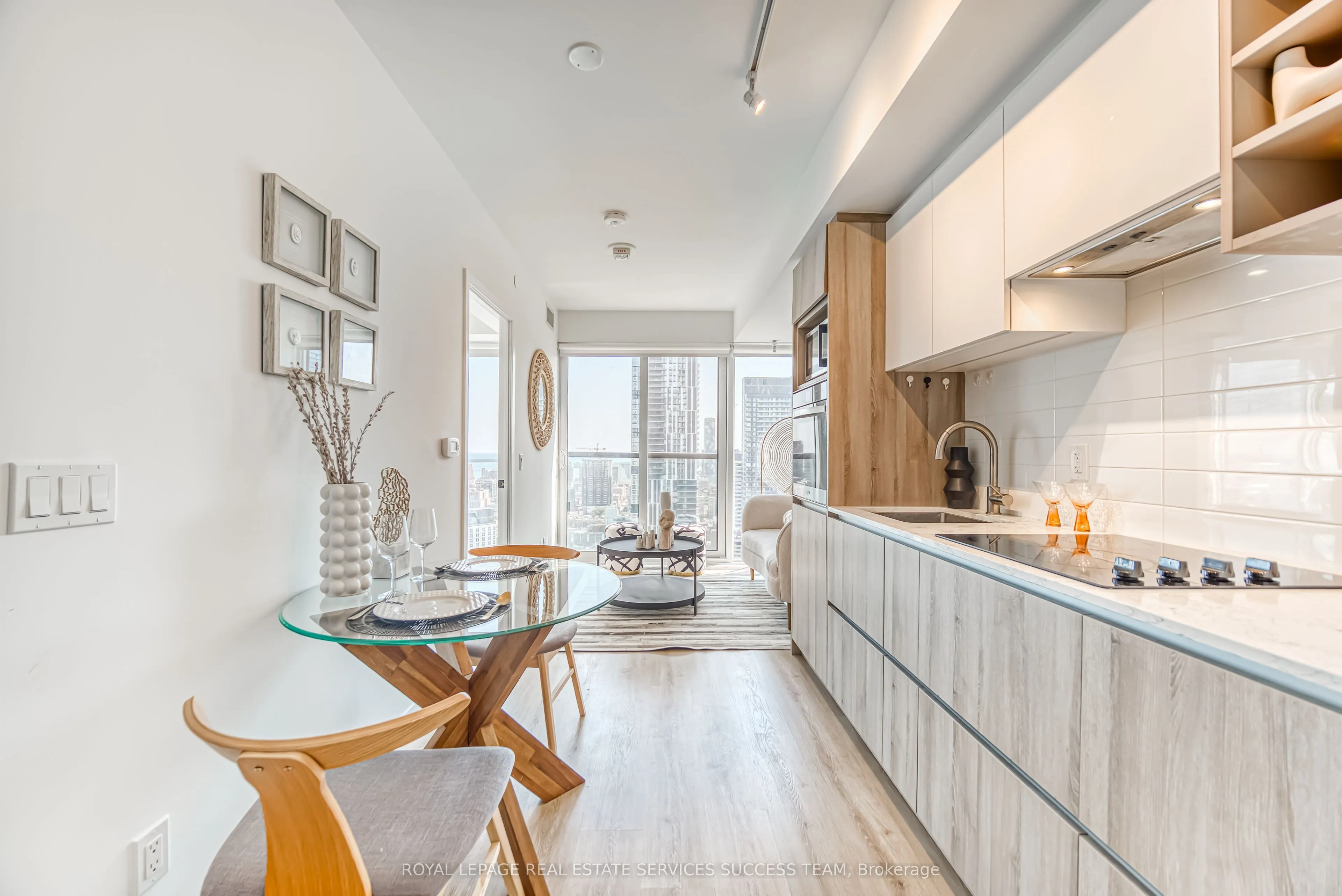 319 Jarvis Street, #3617
