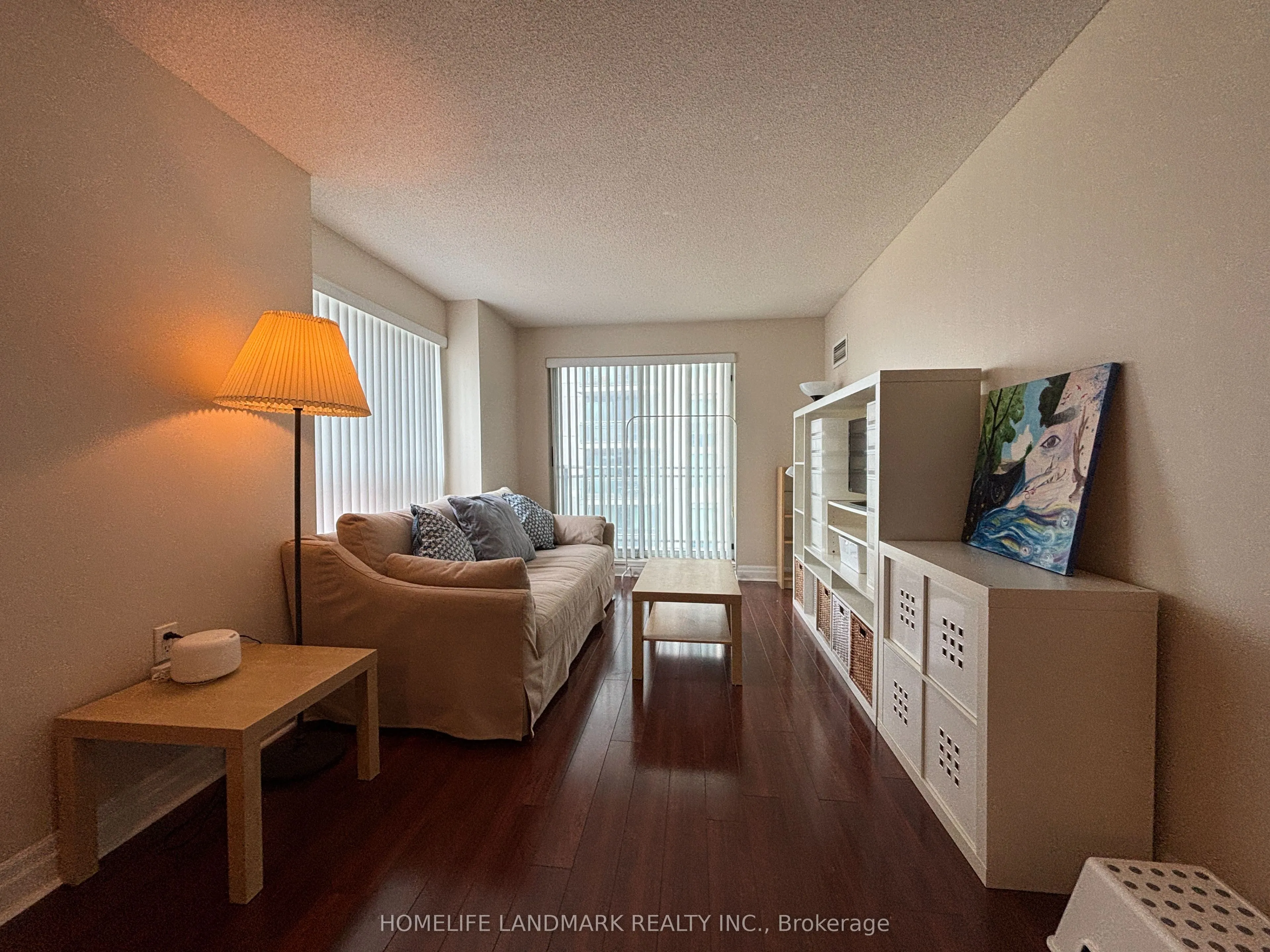 21 Hillcrest Avenue, #902