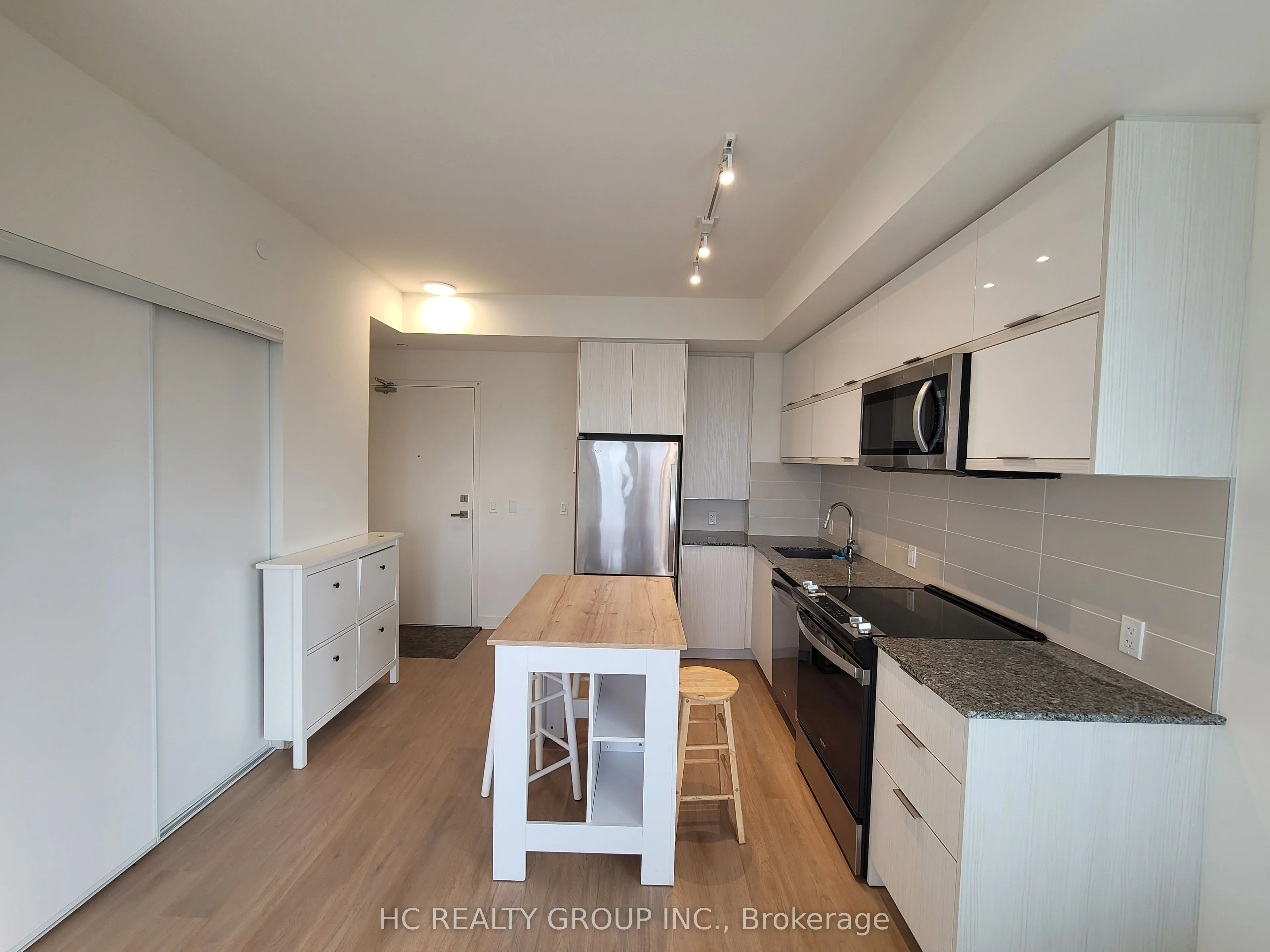 10 Deerlick Court, #908