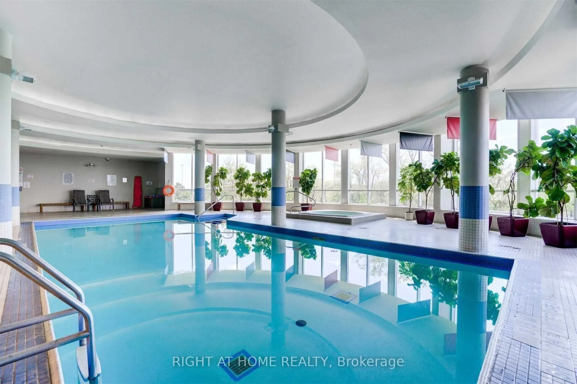 1 Rean Drive, #2207