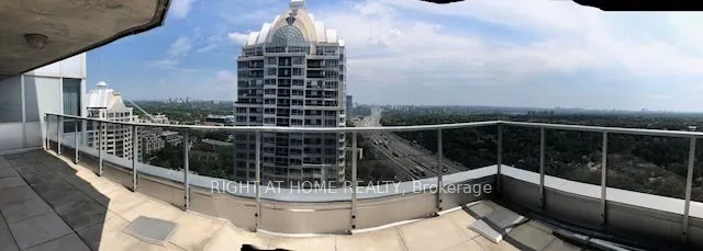 1 Rean Drive, #2207