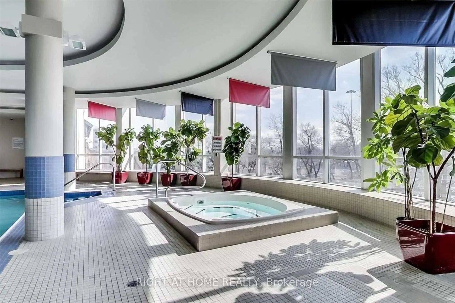 1 Rean Drive, #2207