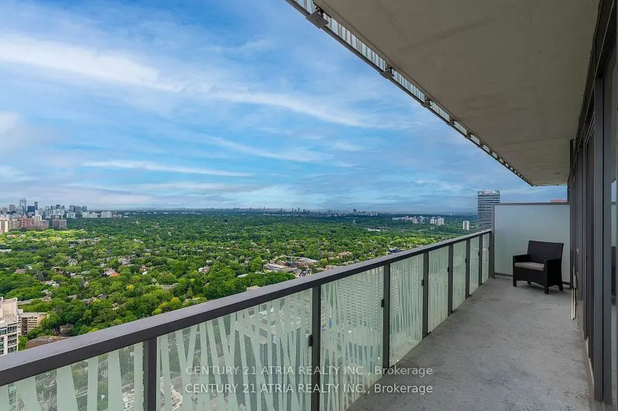 50 Charles St Street E, #4906