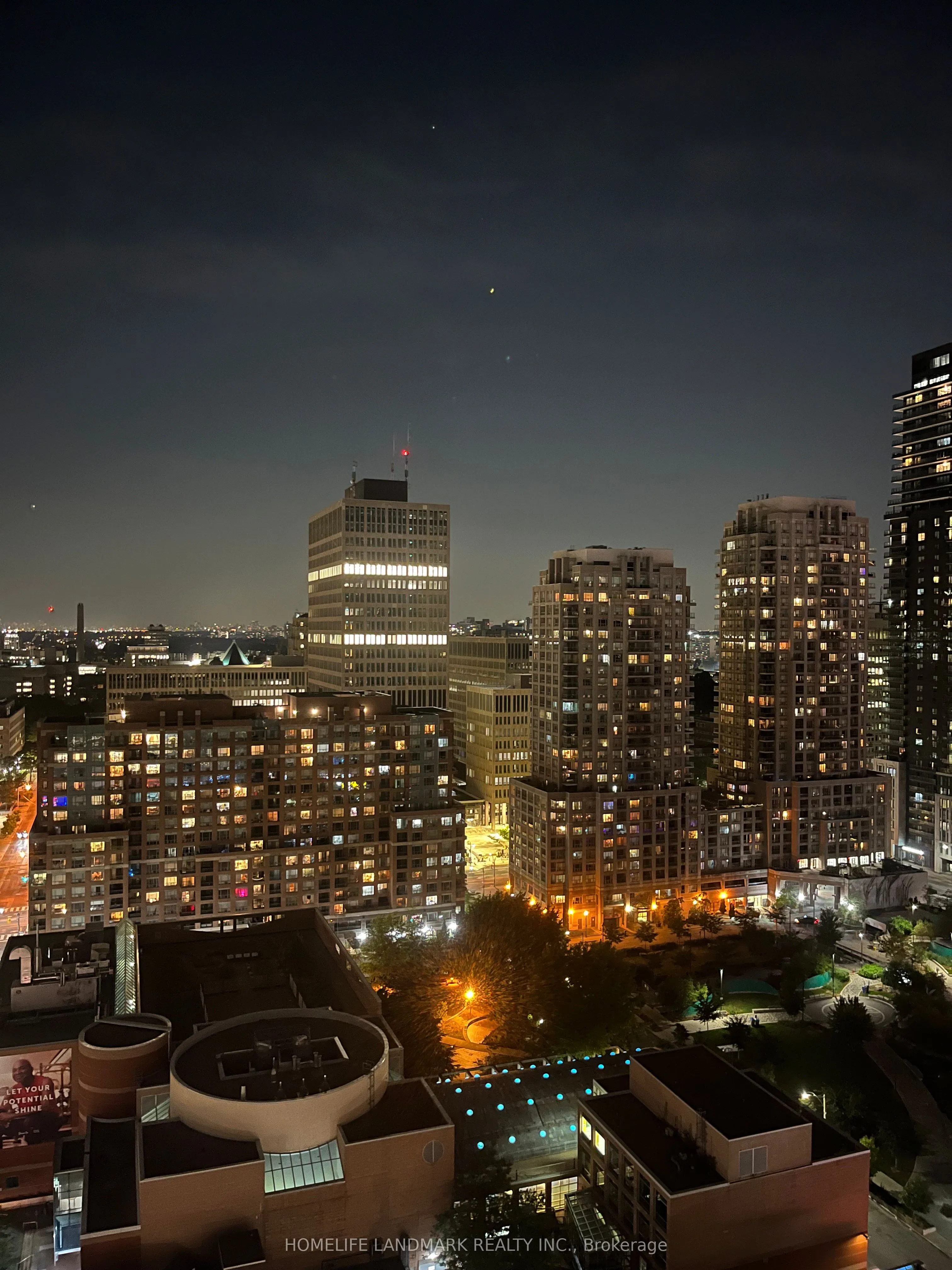 501 Yonge Street, #2002