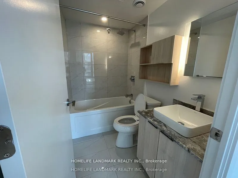 501 Yonge Street, #2002