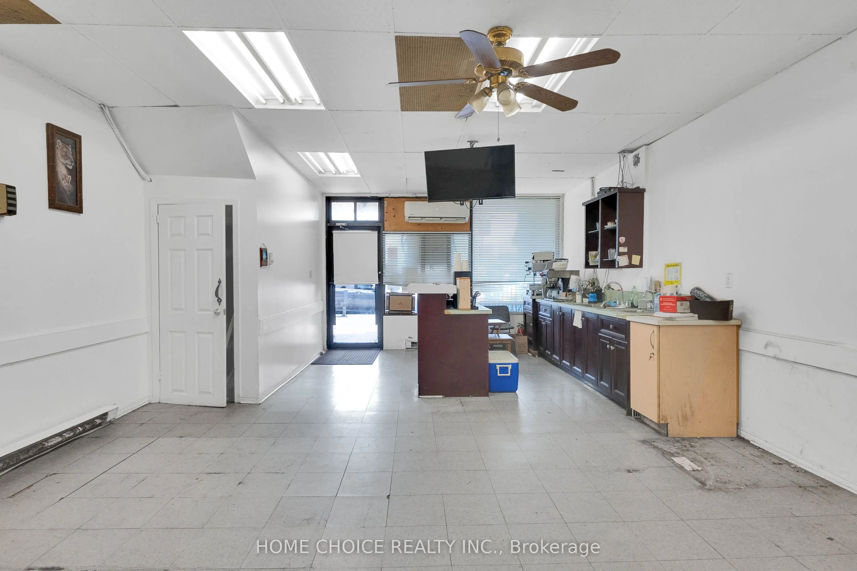 788 St.Clair Avenue W