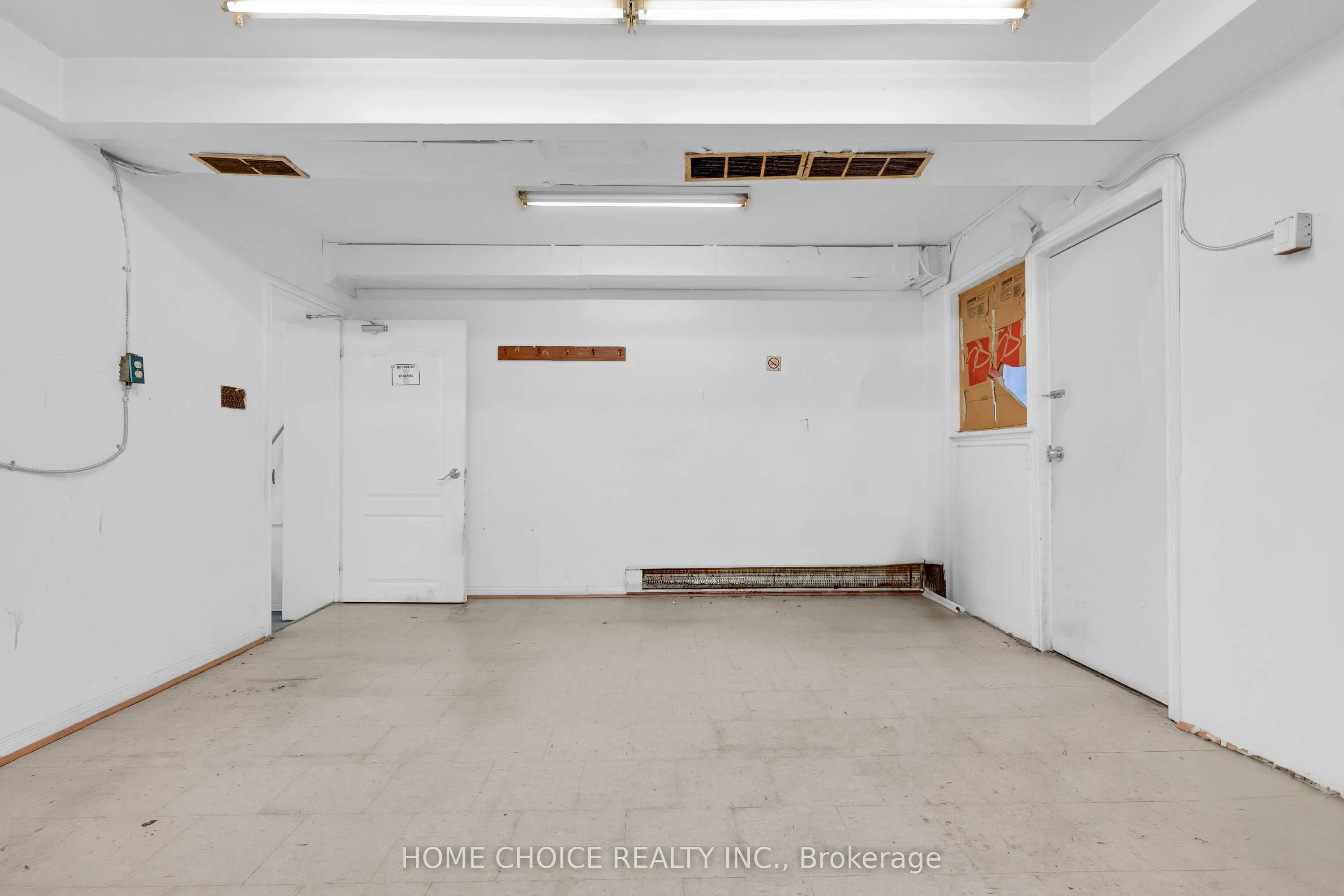 788 St.Clair Avenue W